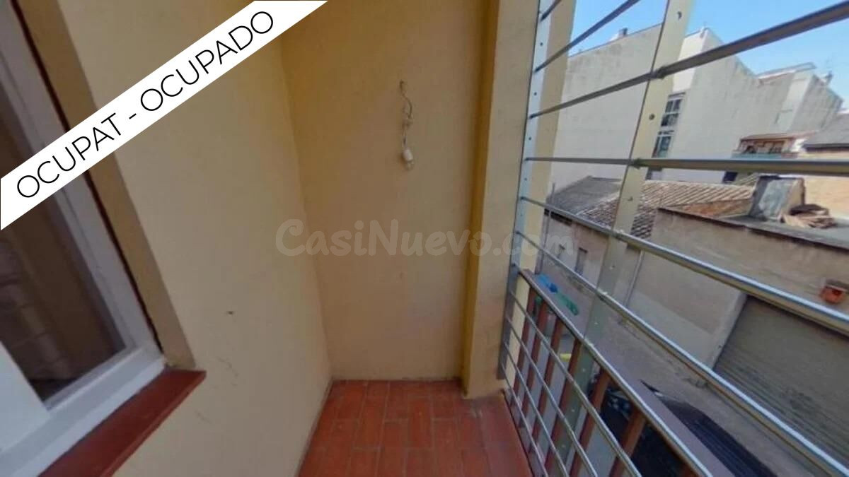 PISO OCUPADO DE PROTECCIÓN OFICIAL, 4 habitaciones, PLANTA 1 CON ASCENSOR, CARRER MASSANA, DEVESA, GIRONA.