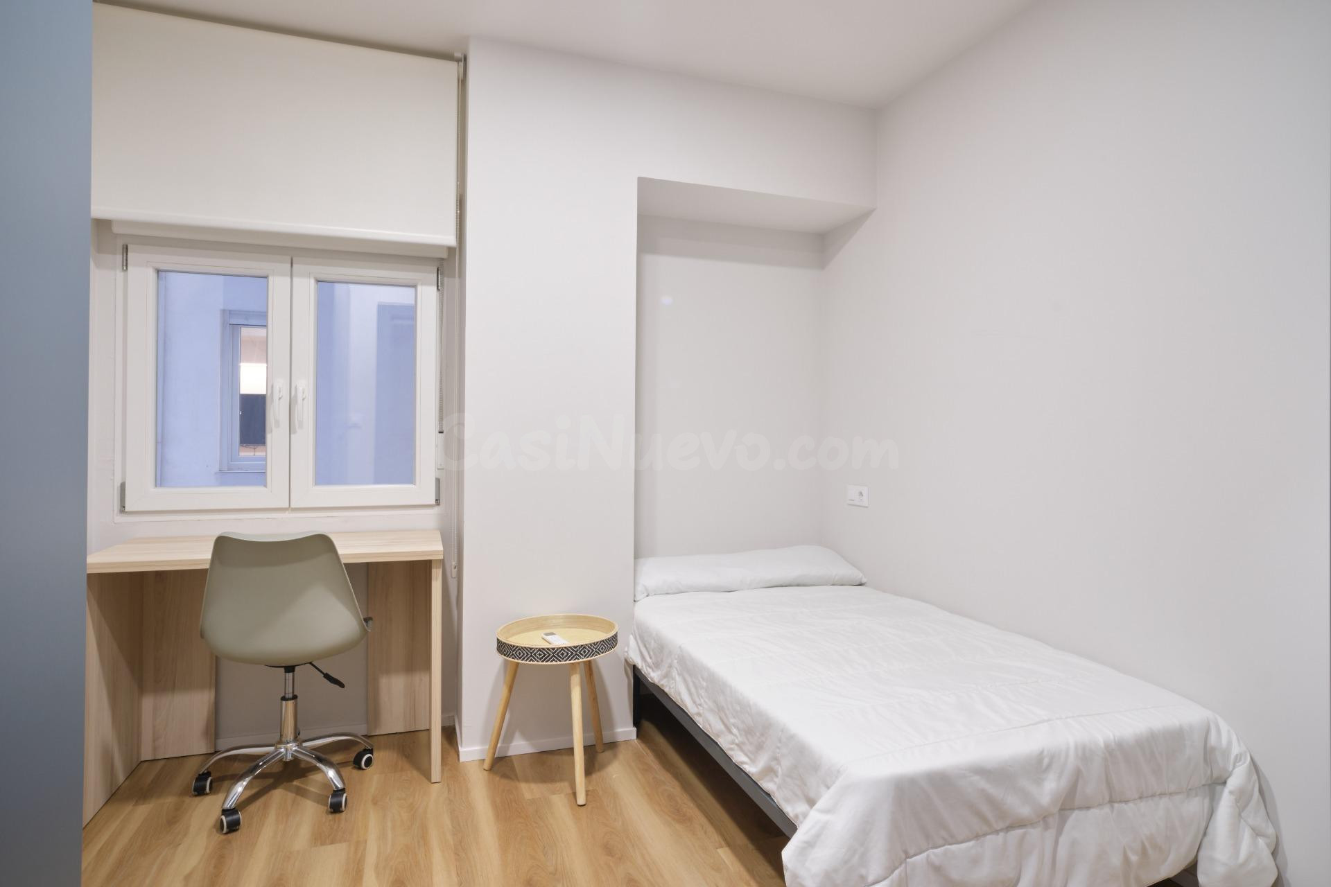 HABITACIÓN EN PISO COMPARTIDO DE 8 DORMITORIOS Y 4 BAÑOS -  DISPONIBLE SEGUNDO SEMESTRE