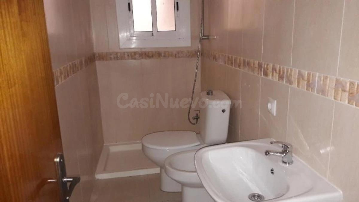PISO ALQUILADO 3 habitaciones PLANTA 3 CON ASCENSOR, BALCÓN, - foto 3