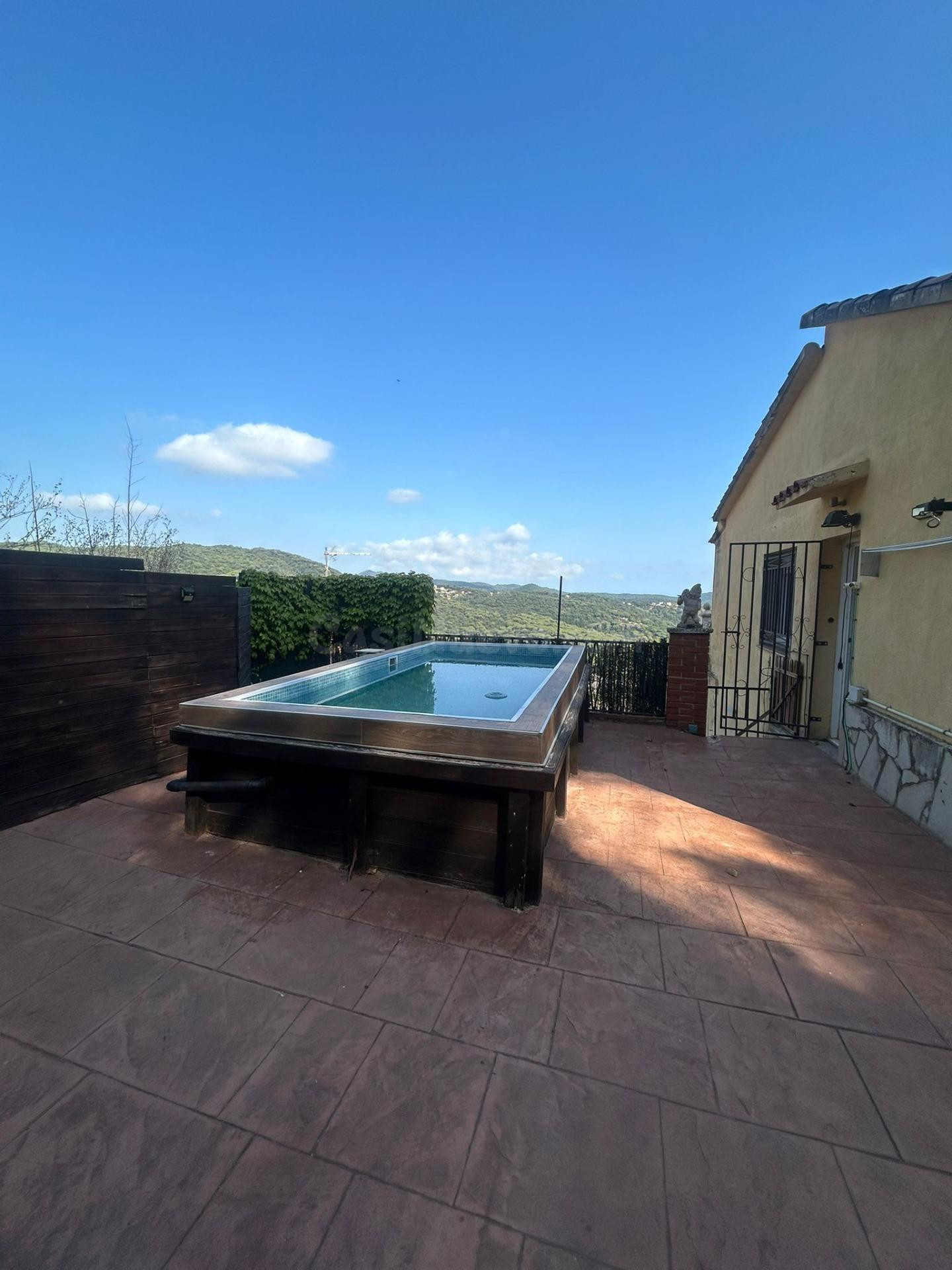 Casa a Cuatro Vientos en Alquiler – Can Massuet del Far