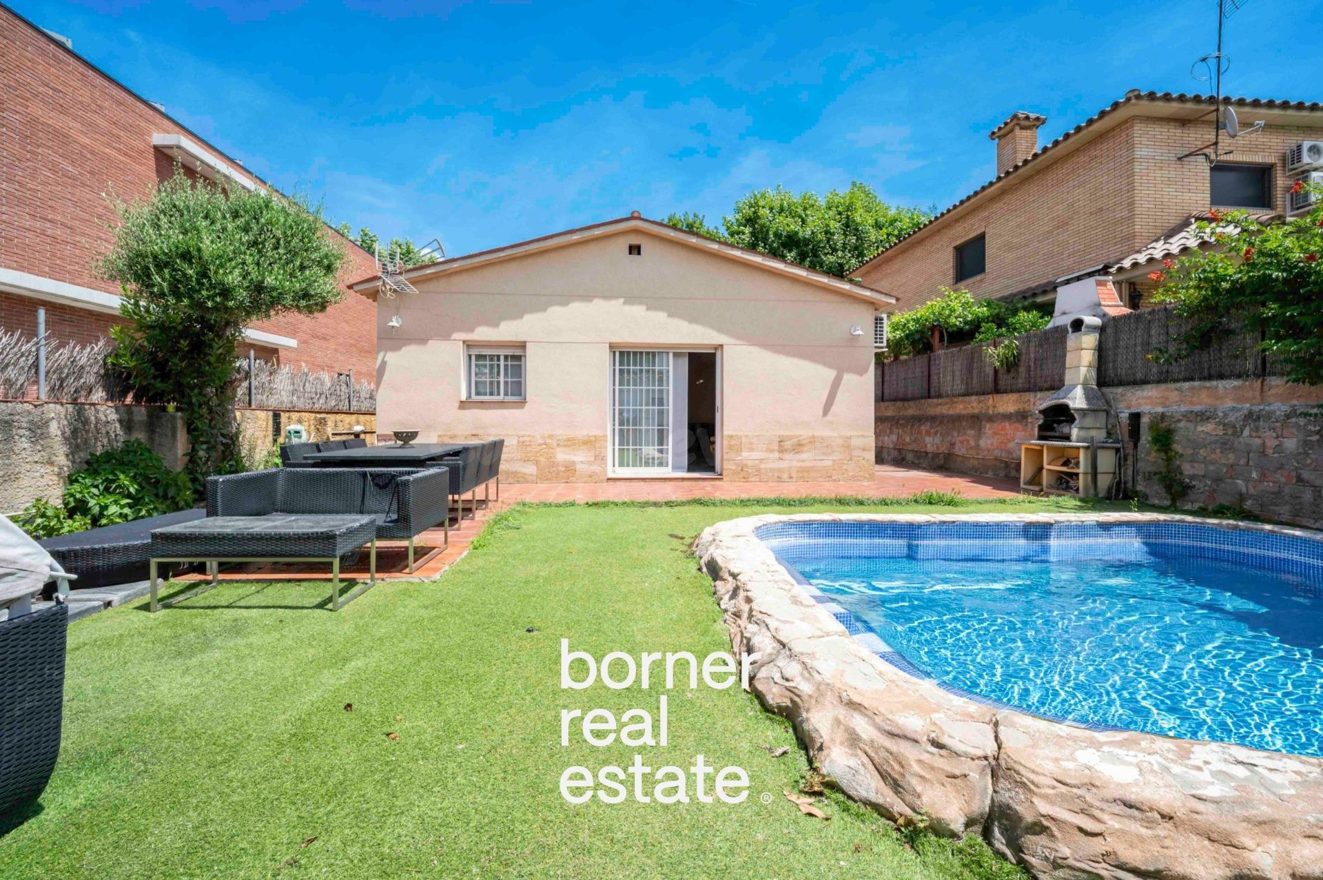 Casa unifamiliar con encanto y jardín privado en entorno privilegiado