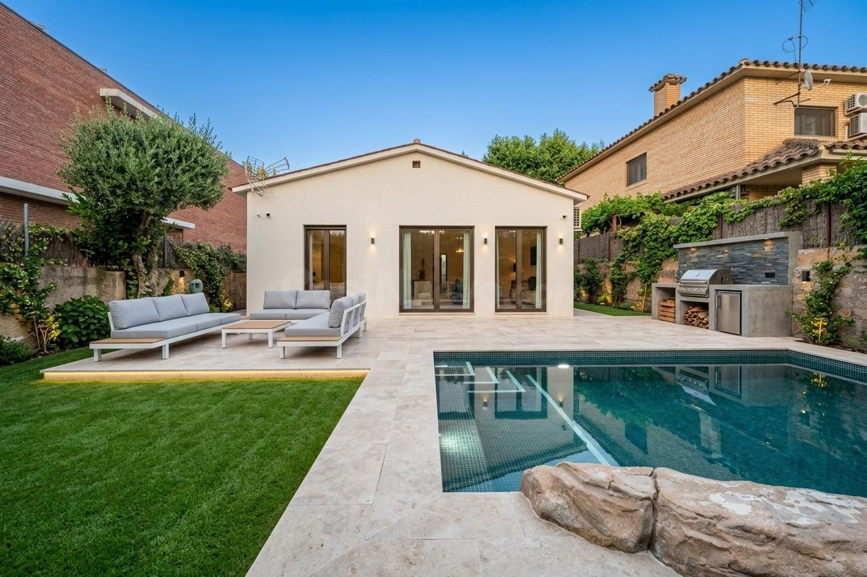 Casa o chalet independiente en venta en Calle de Bascònia