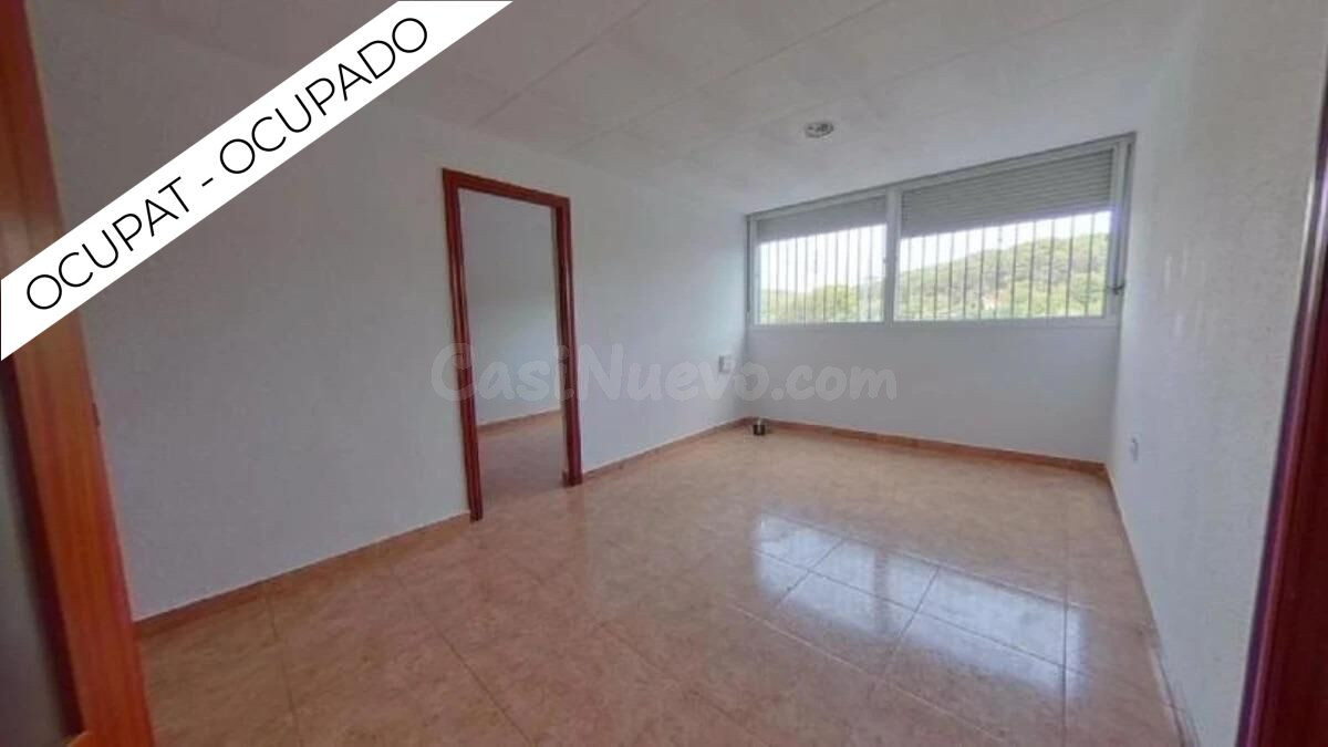 PLANTA BAJA OCUPADA 3 habitaciones 56 M2, ZONA EL PINAR, RUBÍ