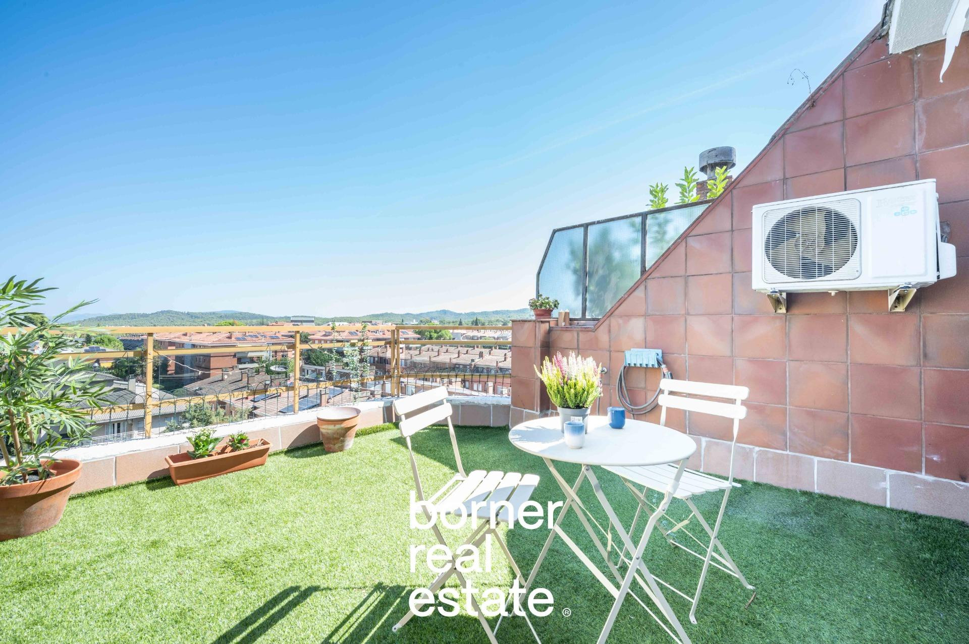 EXCLUSIVO ÁTICO CON LICENCIA TURÍSTICA, TERRAZA Y VISTAS PANORÁMICAS EN EL CENTRO DE SANT CUGAT