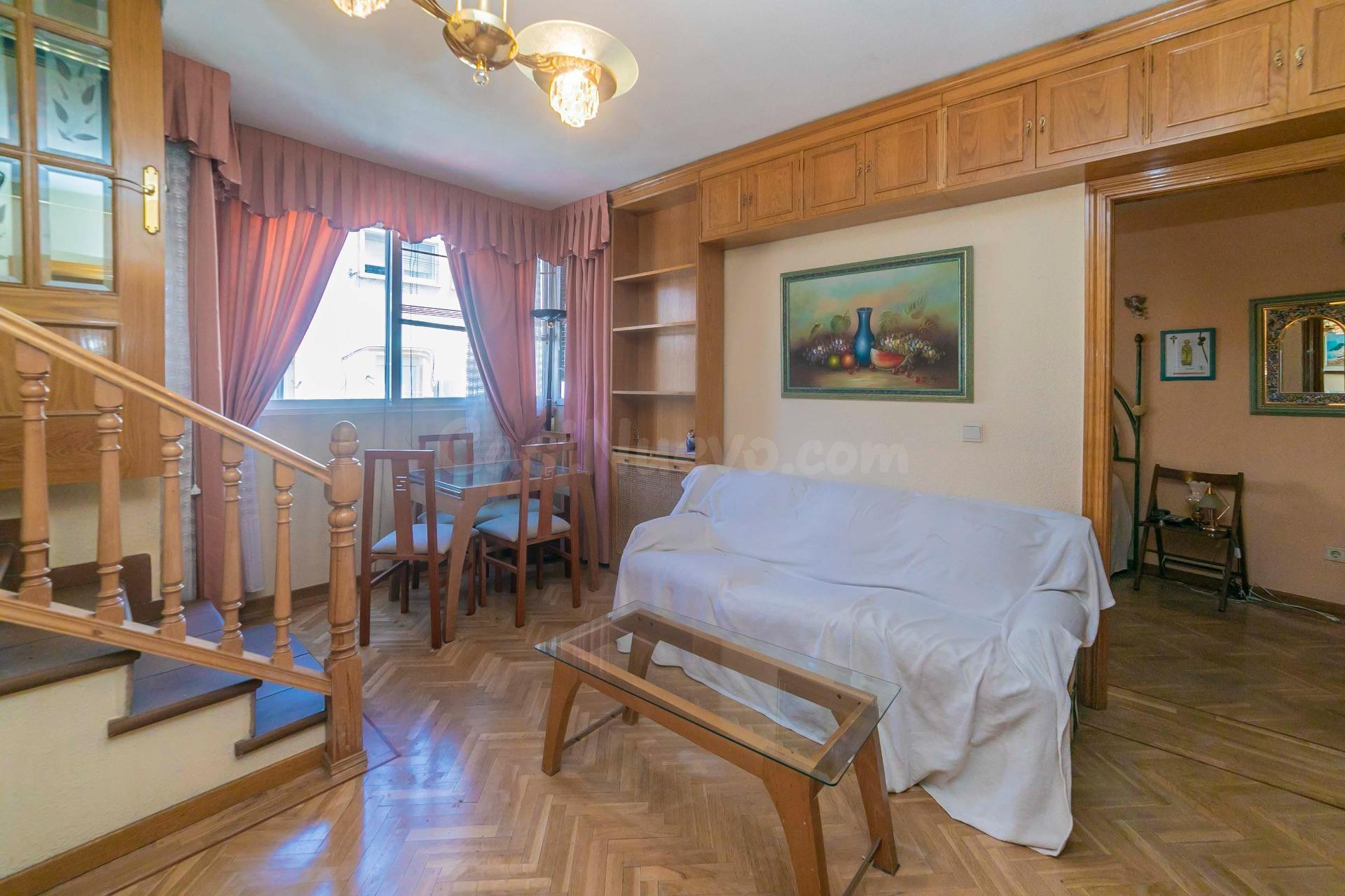 PISO EN VENTA EN CALLE SAN RAIMUNDO 47