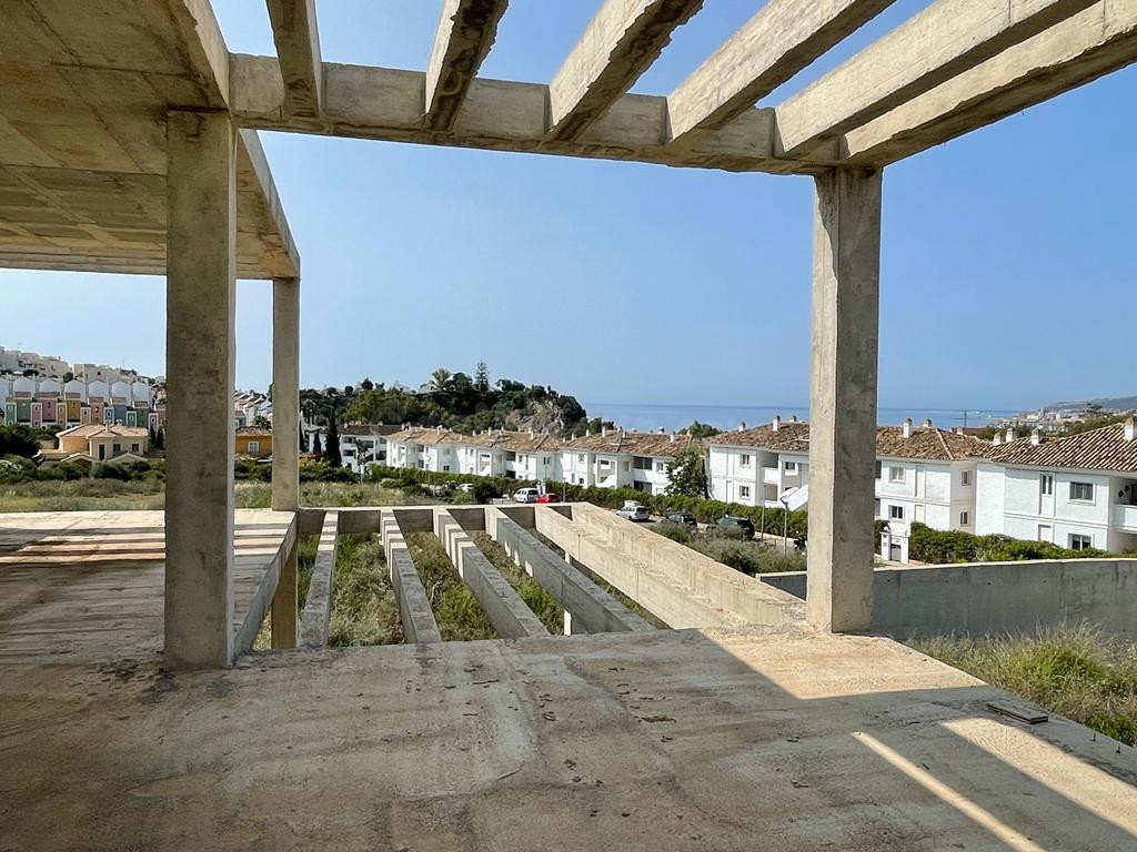FICASA PRIME PRESENTA NUEVO PROYECTO EN CASARES URBANIZACION MAJESTIC