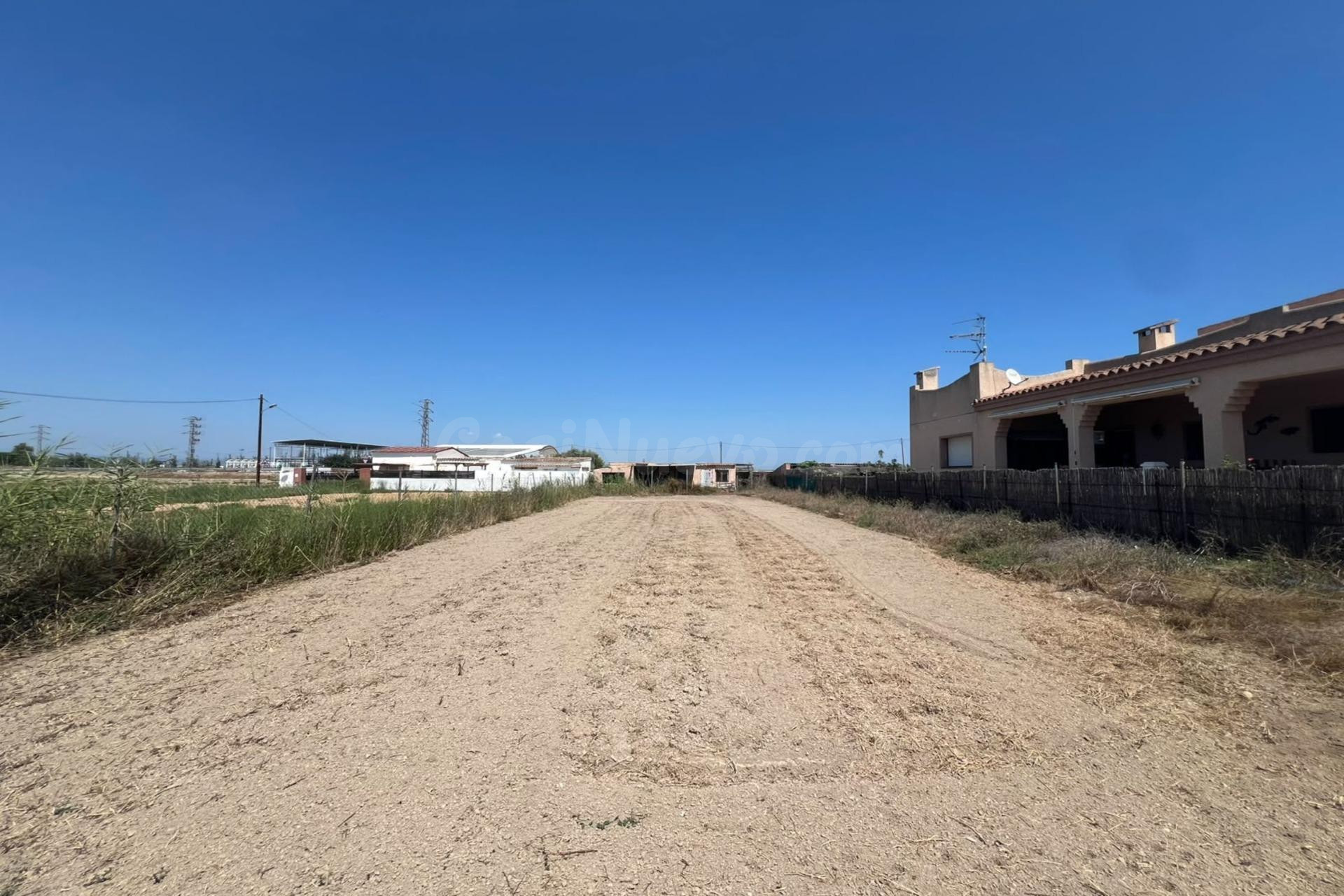 Solar de 670m2 en Deltebre (zona La Cava)