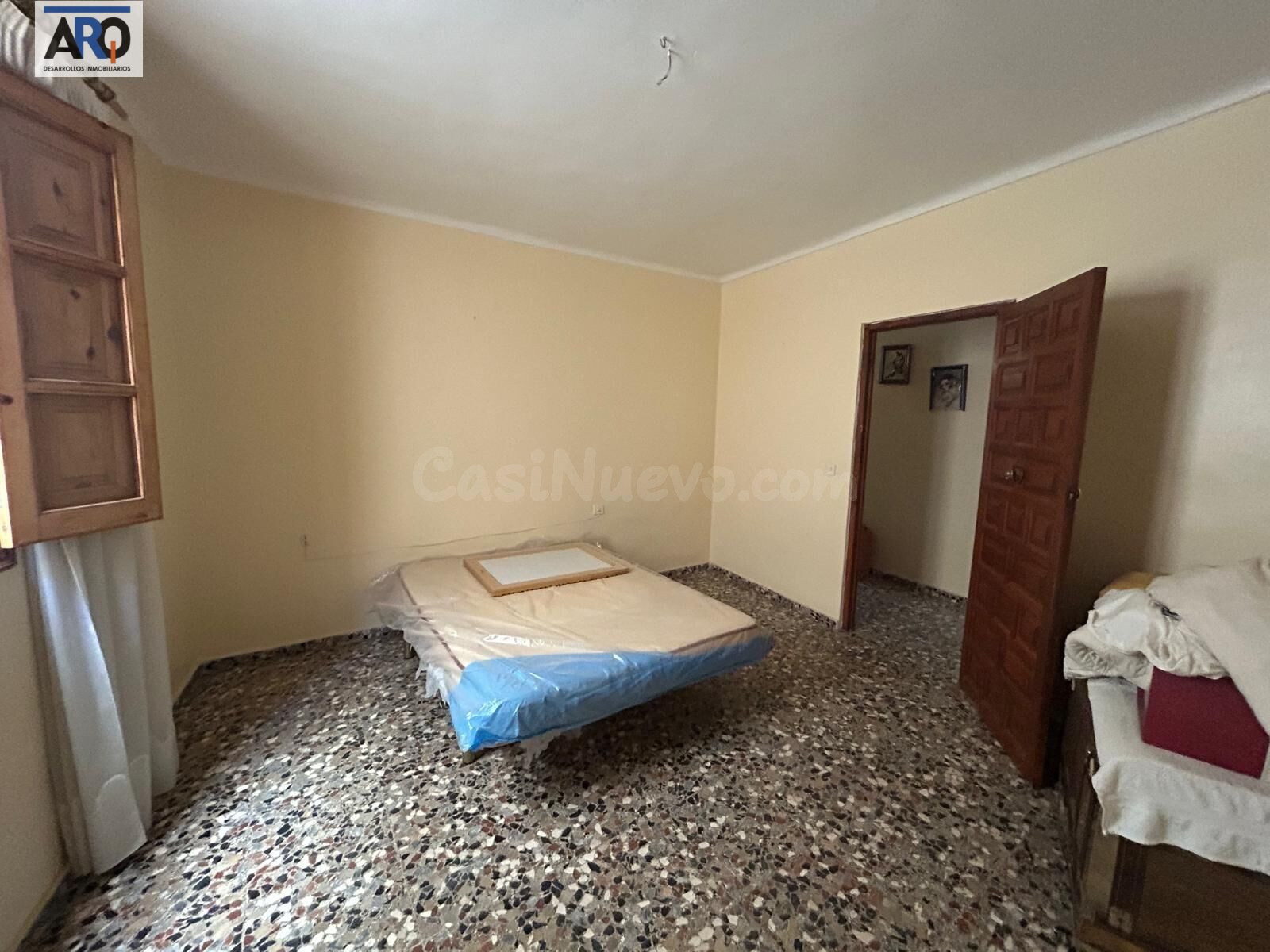 PISO DE 4 DORMITORIOS CON TERRAZA PARA REFORMAR EN ALCALÁ DEL VALLE