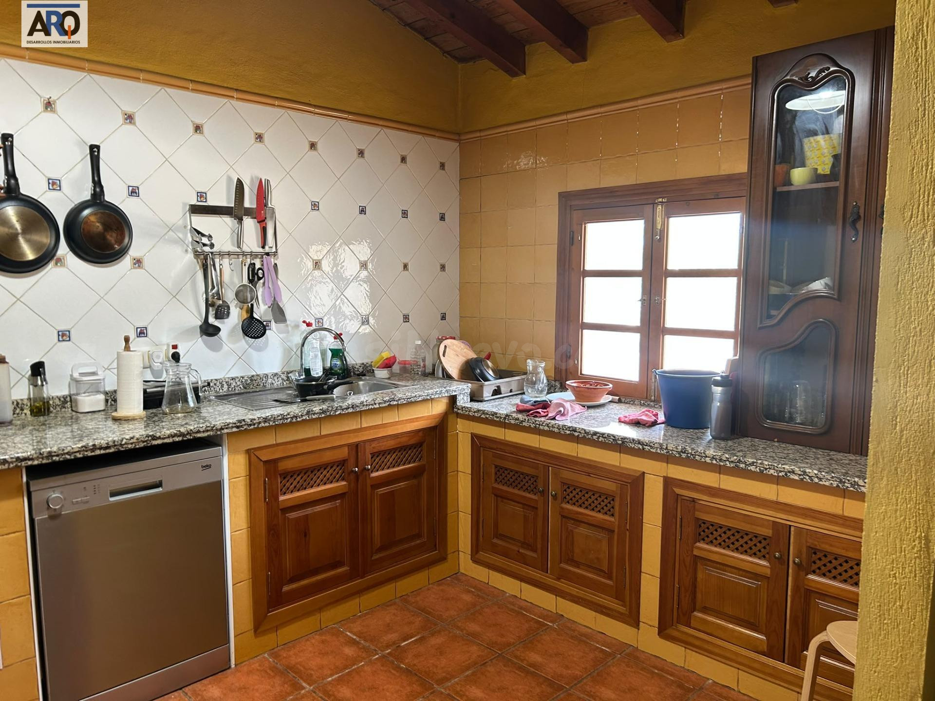 CASA RURAL REFORMADA + NAVE DE 720 M2 | PARCELA AGRÍCOLA 12.000 M2