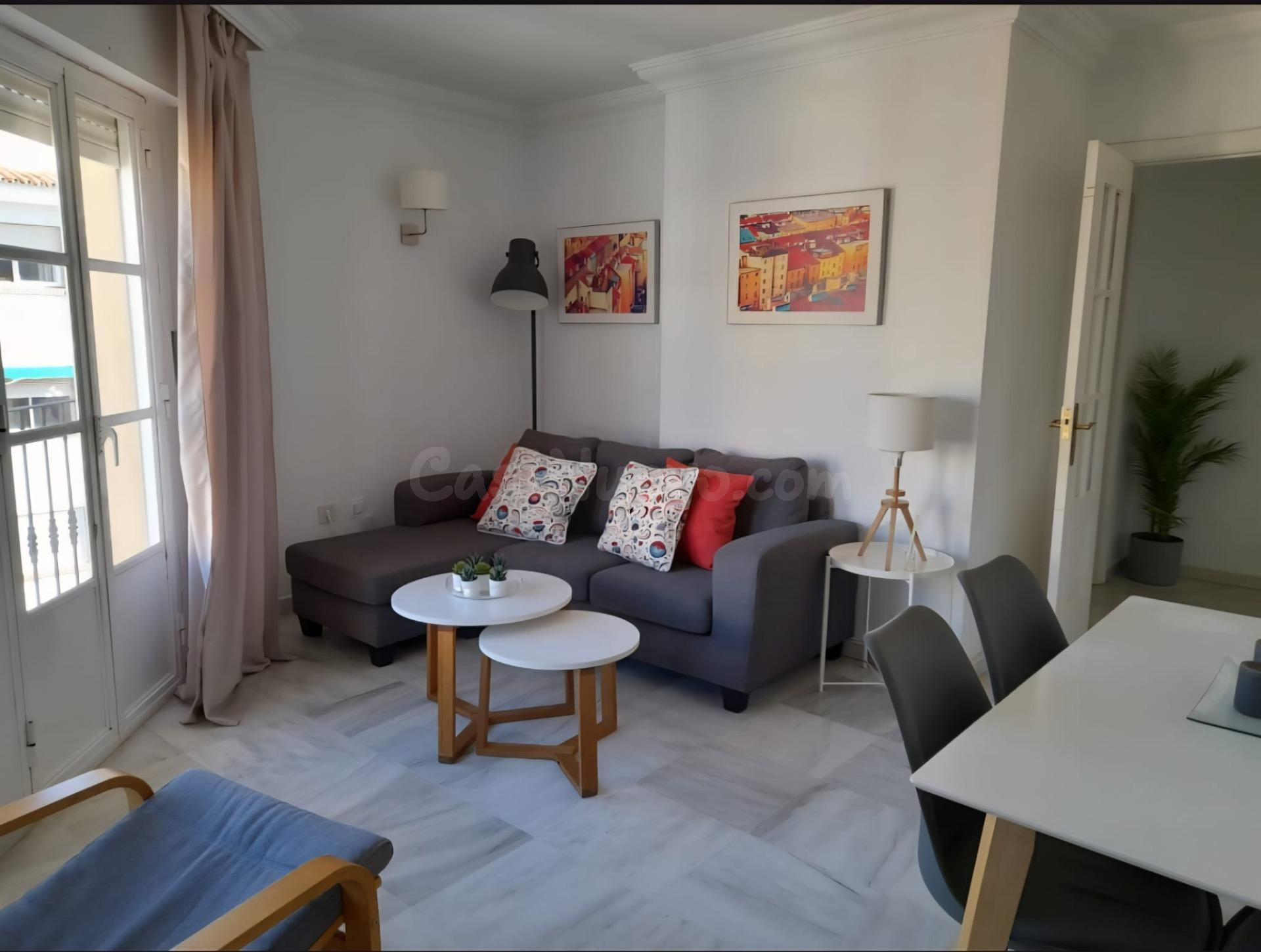 Piso en venta en Calle Gordón – Málaga  330.000 €