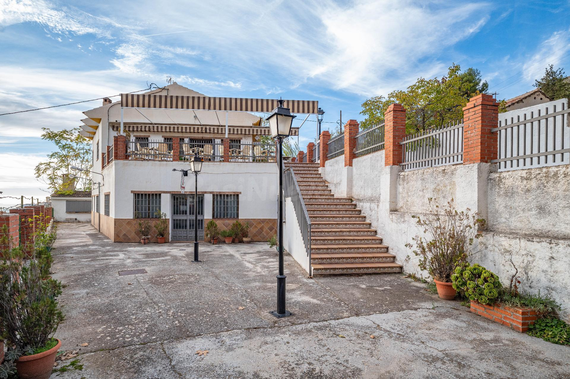 RESTAURANTE EN FUENTE GRANDE, ALFACAR