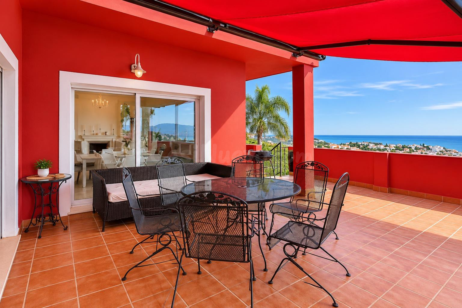 ESPECTACULAR CASA EN PINARES DE SAN ANTÓN, MÁLAGA