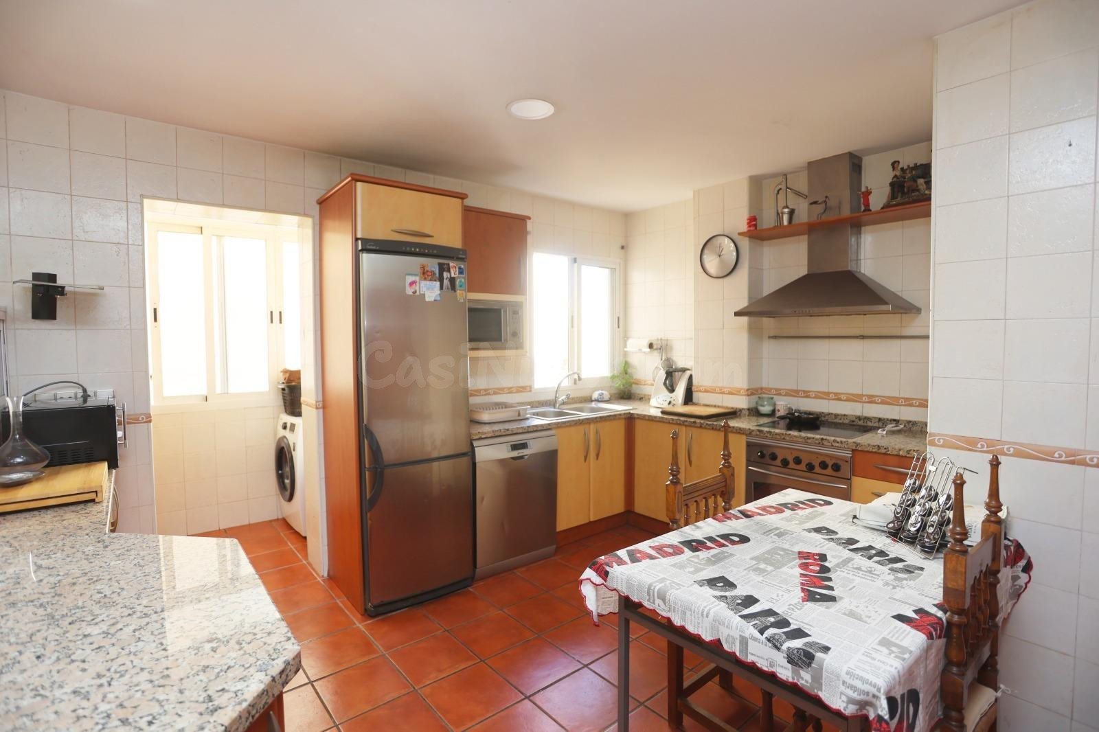 Potencial de inversión con posibilidad de hacer tres apartamentos independientes