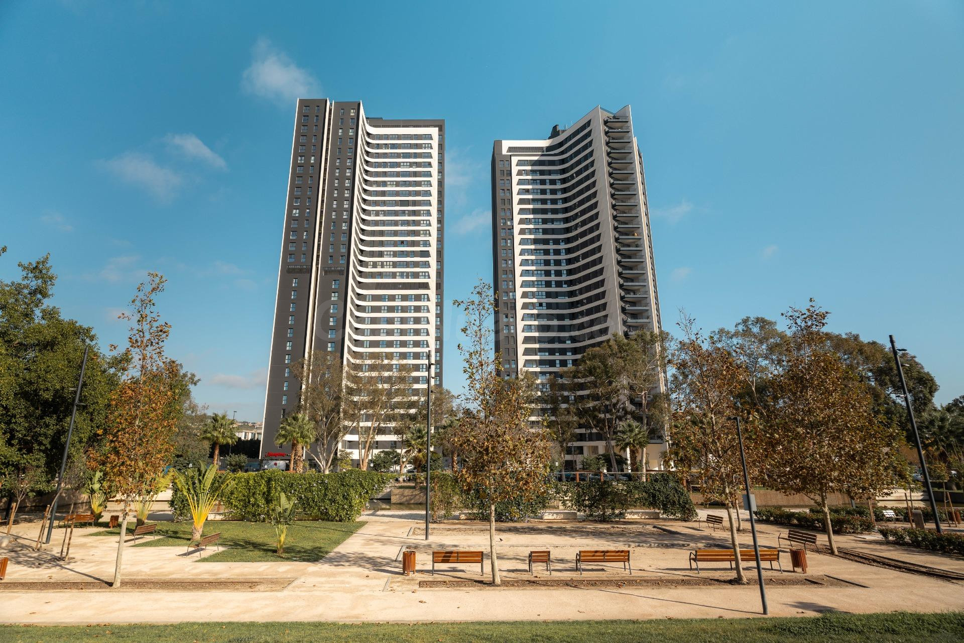 PISO EN TORRES MARTIRICOS