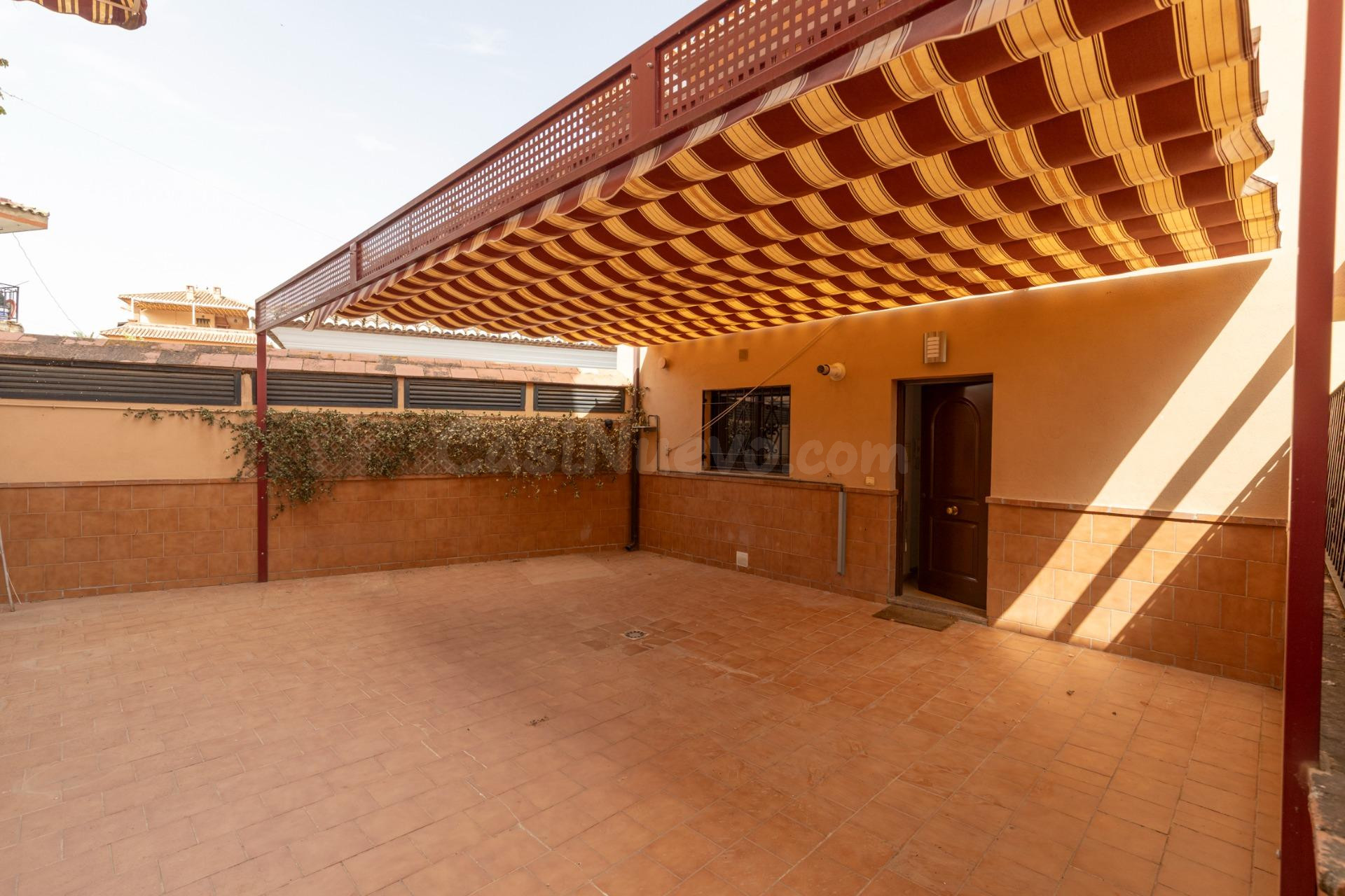 ESPECTACULAR TRIPLEX CON GARAJE Y TRASTERO EN MONACHIL