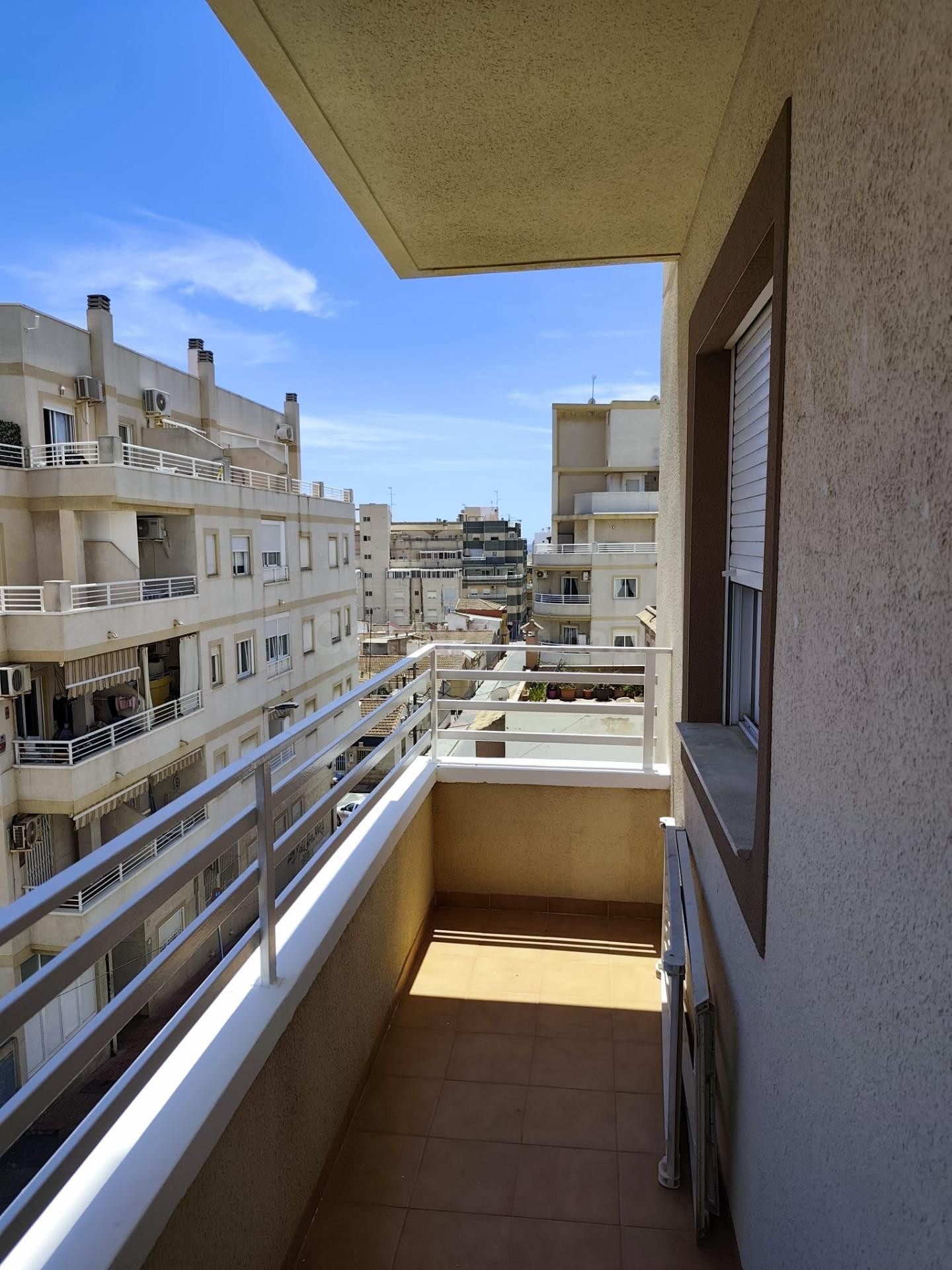 ALQUILER PARA TODO EL AÑO TORREVIEJA