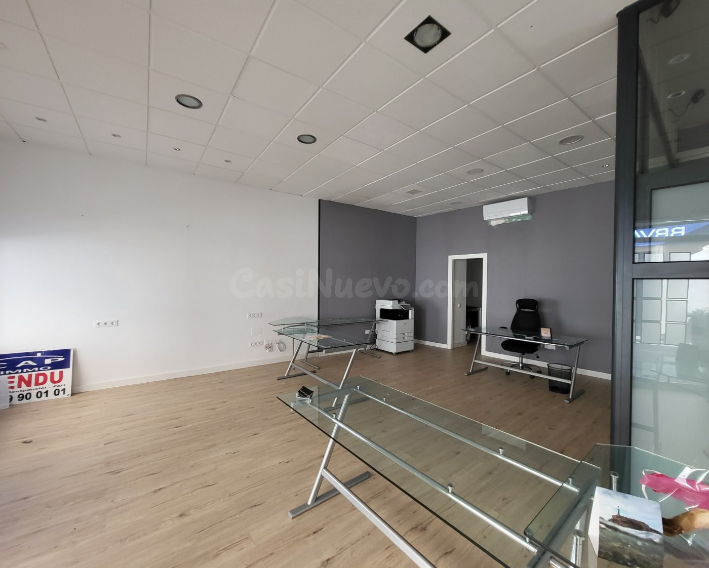 Magnífico Local comercial de 84 M2 en el centro del pueblo - foto 4