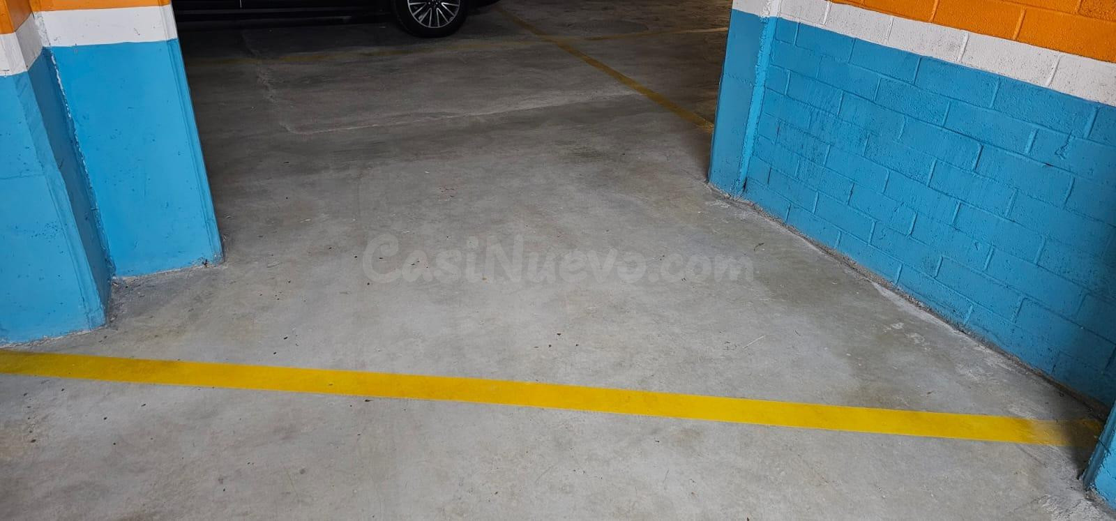 Plaza de parking de 16 M2, en edificio con ascensor - foto 5