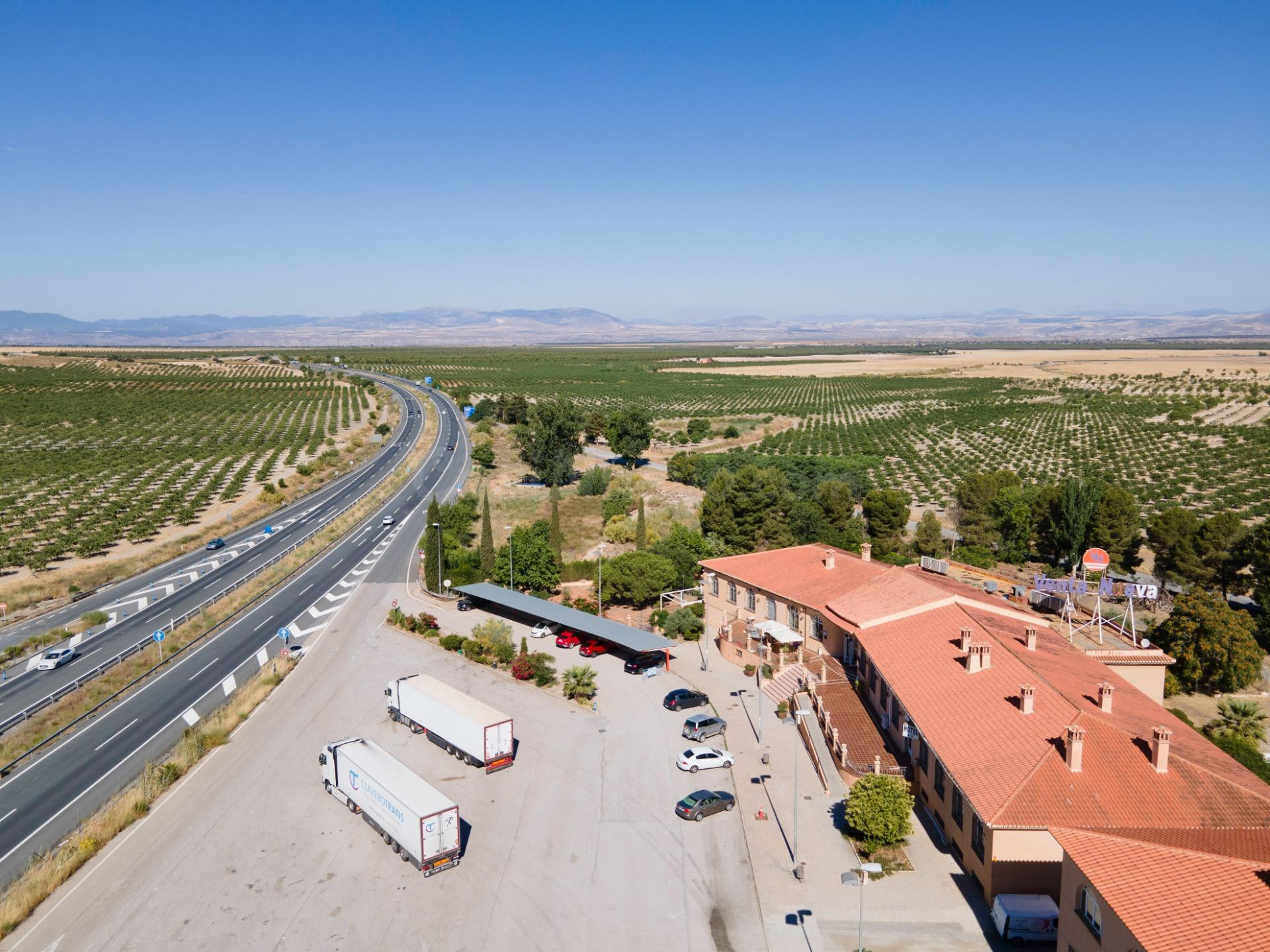 Hotel-Restaurante Activo en Autovía A-92 del sur de Andalucía– Gor- INVERSIÓN