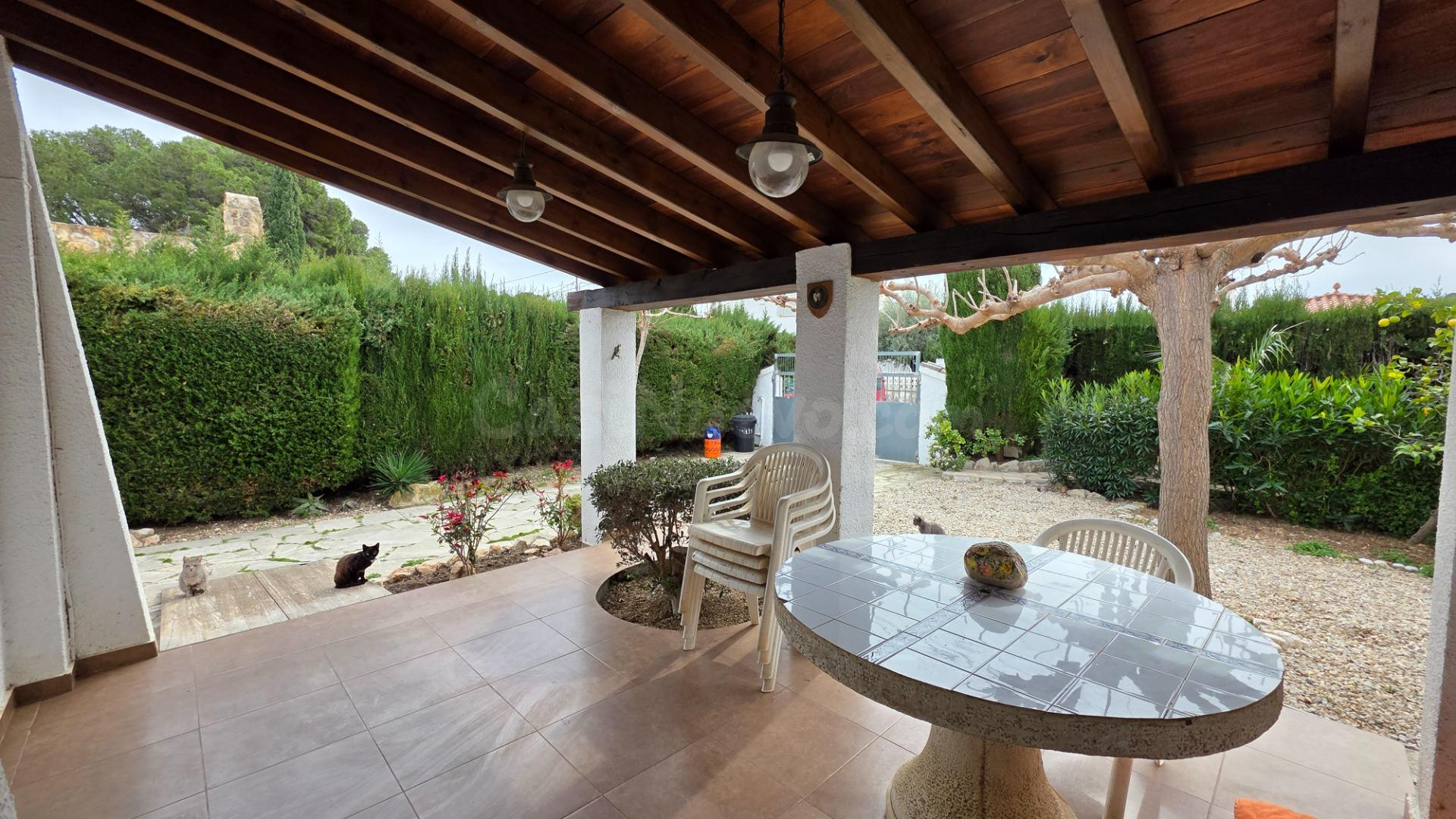 Vive la brisa marina: chalet unifamiliar a 100 m del mar - foto 2