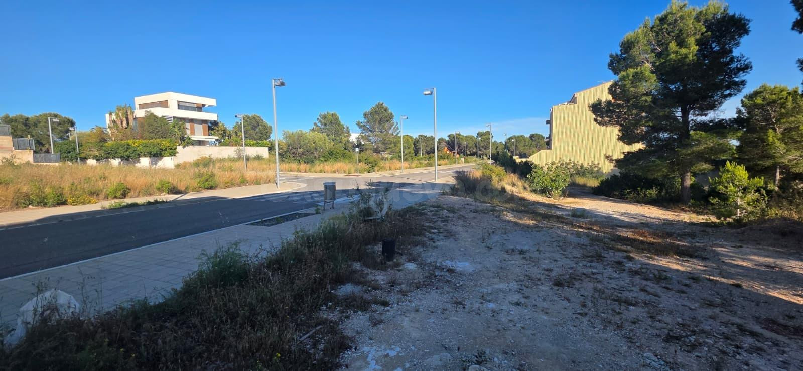 Parcelas Urbanas en Zona Residencial y a Pasos de la Playa