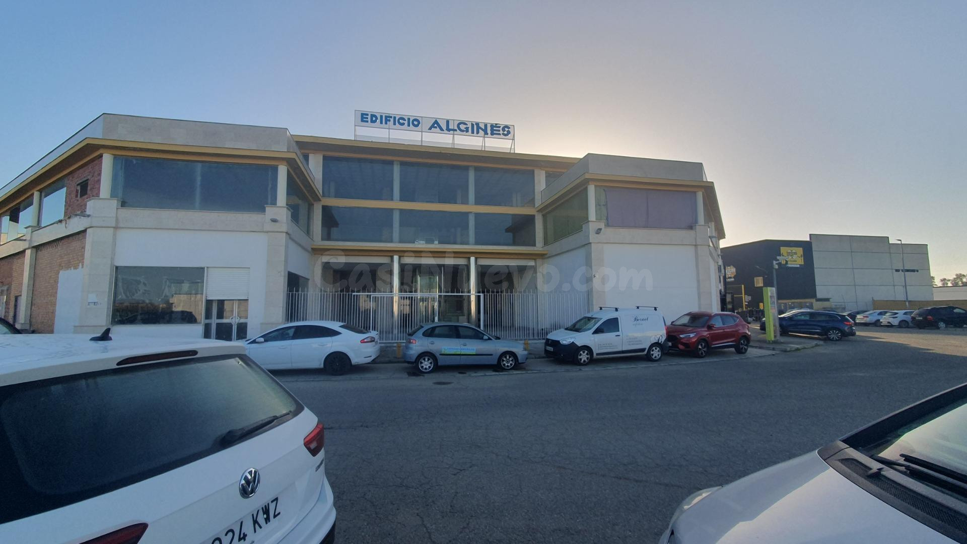 LOCAL COMERCIAL/NAVE