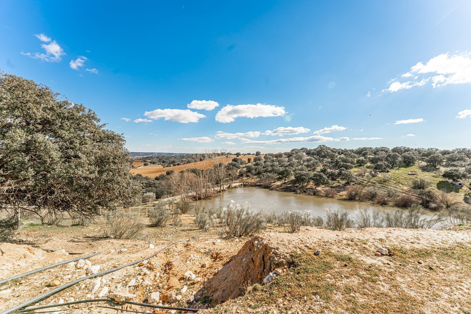 Terreno urbanizable 44000m² en venta - Almorox