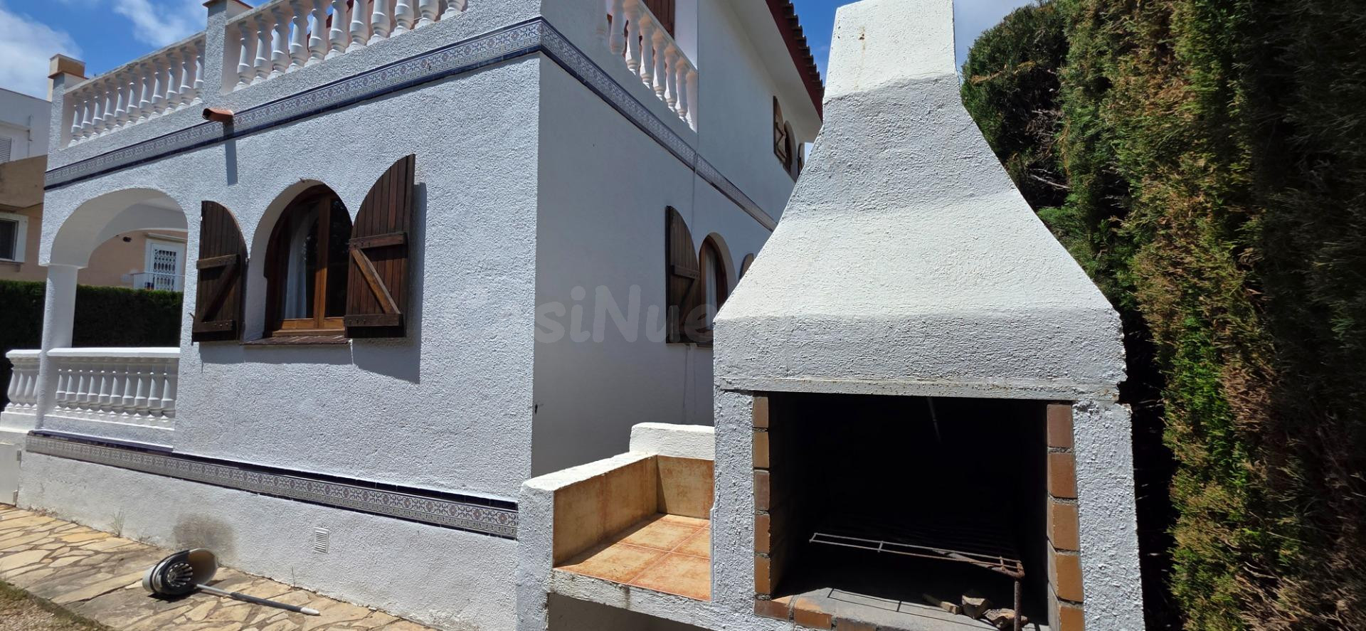 Chalet Unifamiliar con Piscina Privada y Licencia Turística - foto 4