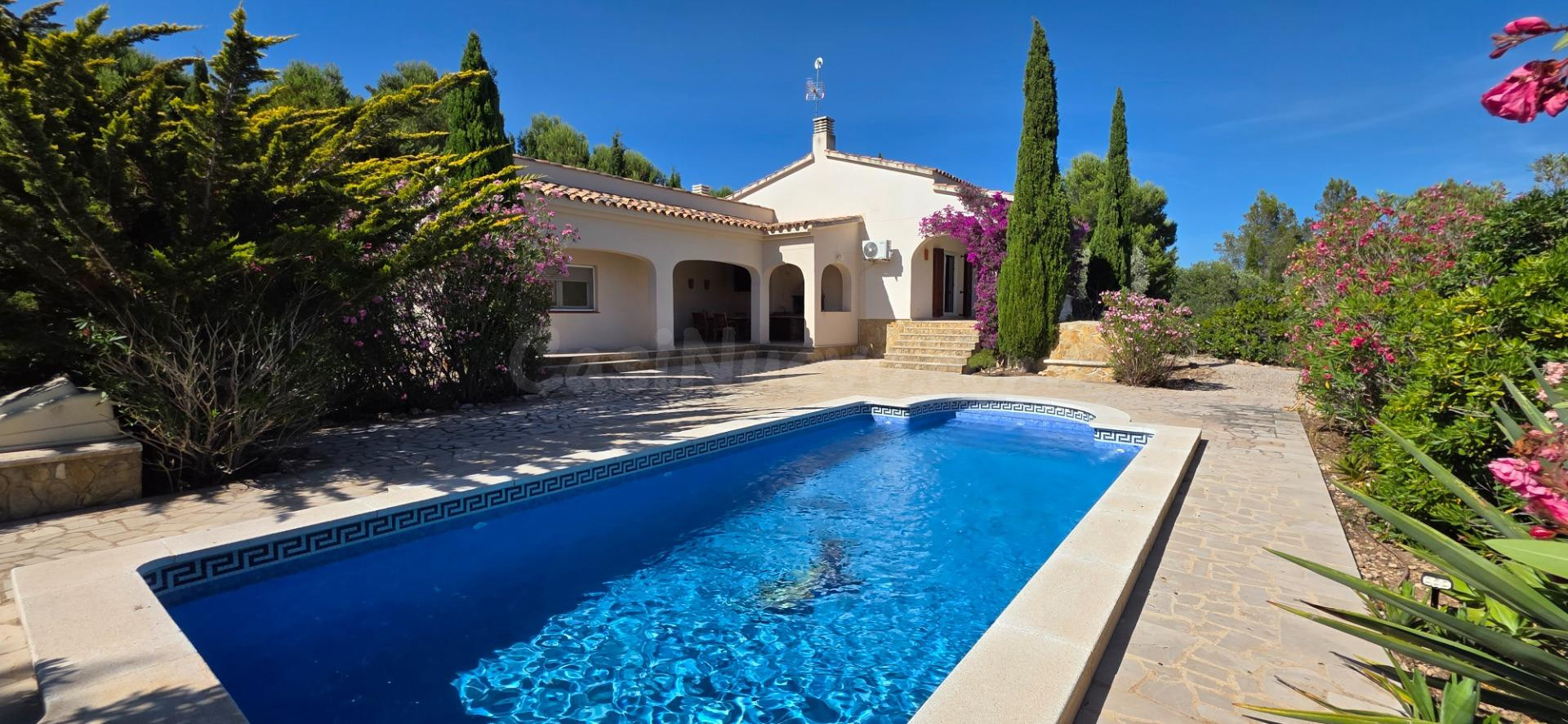 Exclusiva Villa con piscina en Sant Jordi d’Alfama