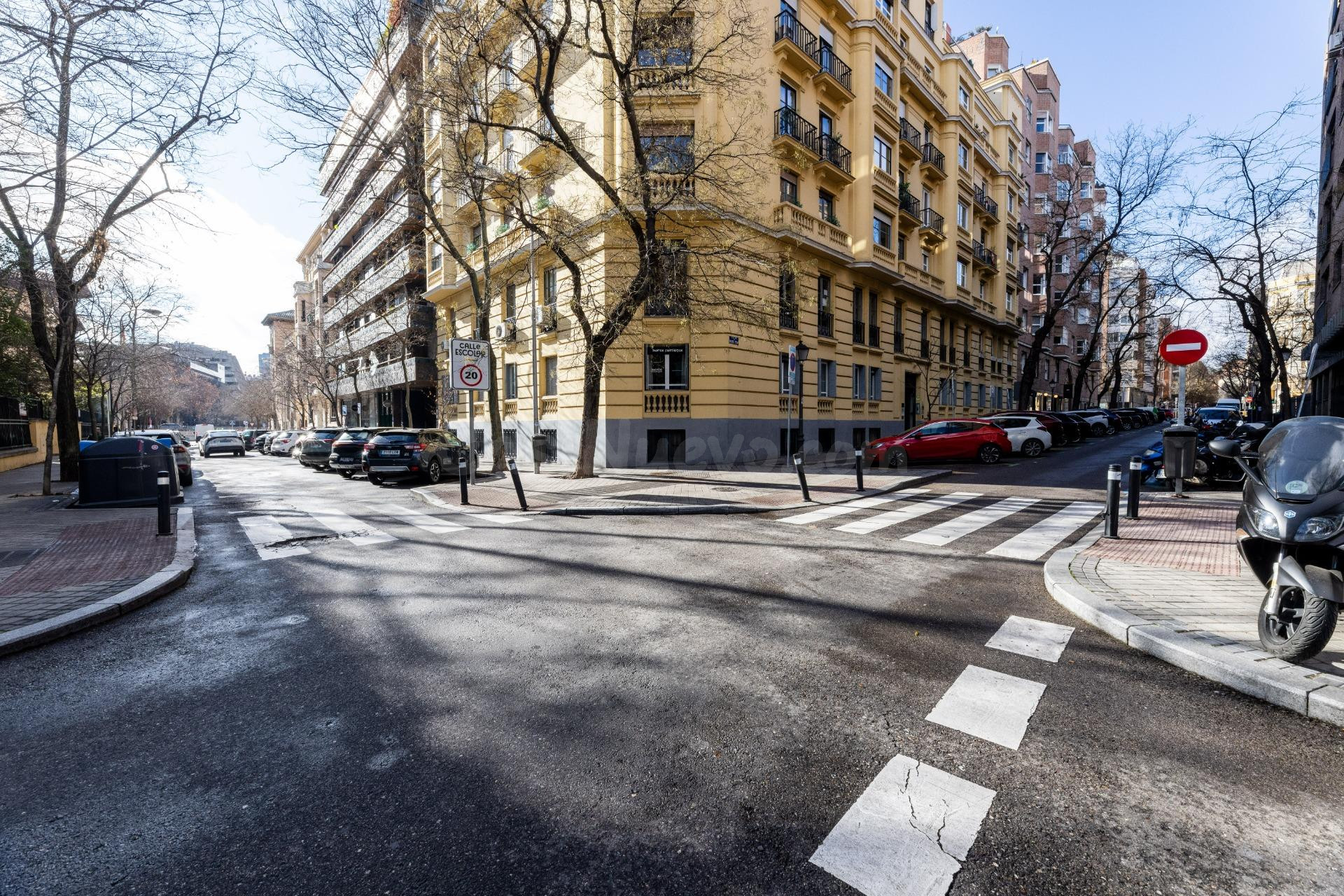 Oficina Barrio Almagro.