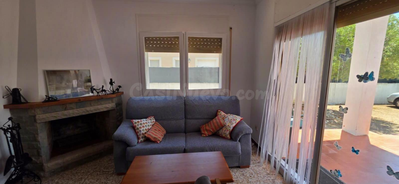 Chalet unifamiliar en una sola planta con gran parcela de 77 - foto 2