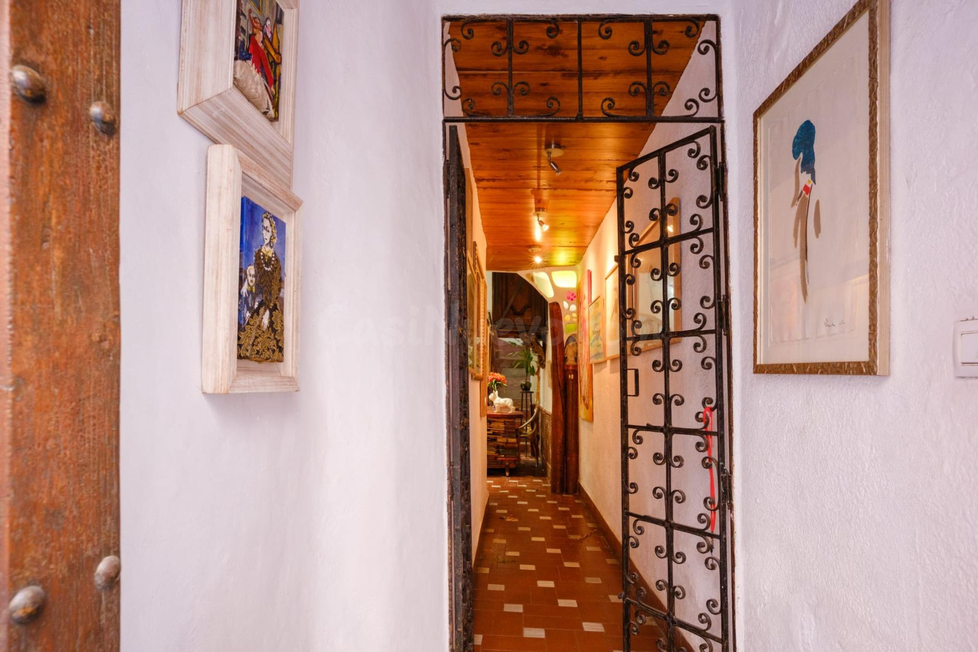 Un refugio con duende: palacete independiente junto a Plaza San Marcos.