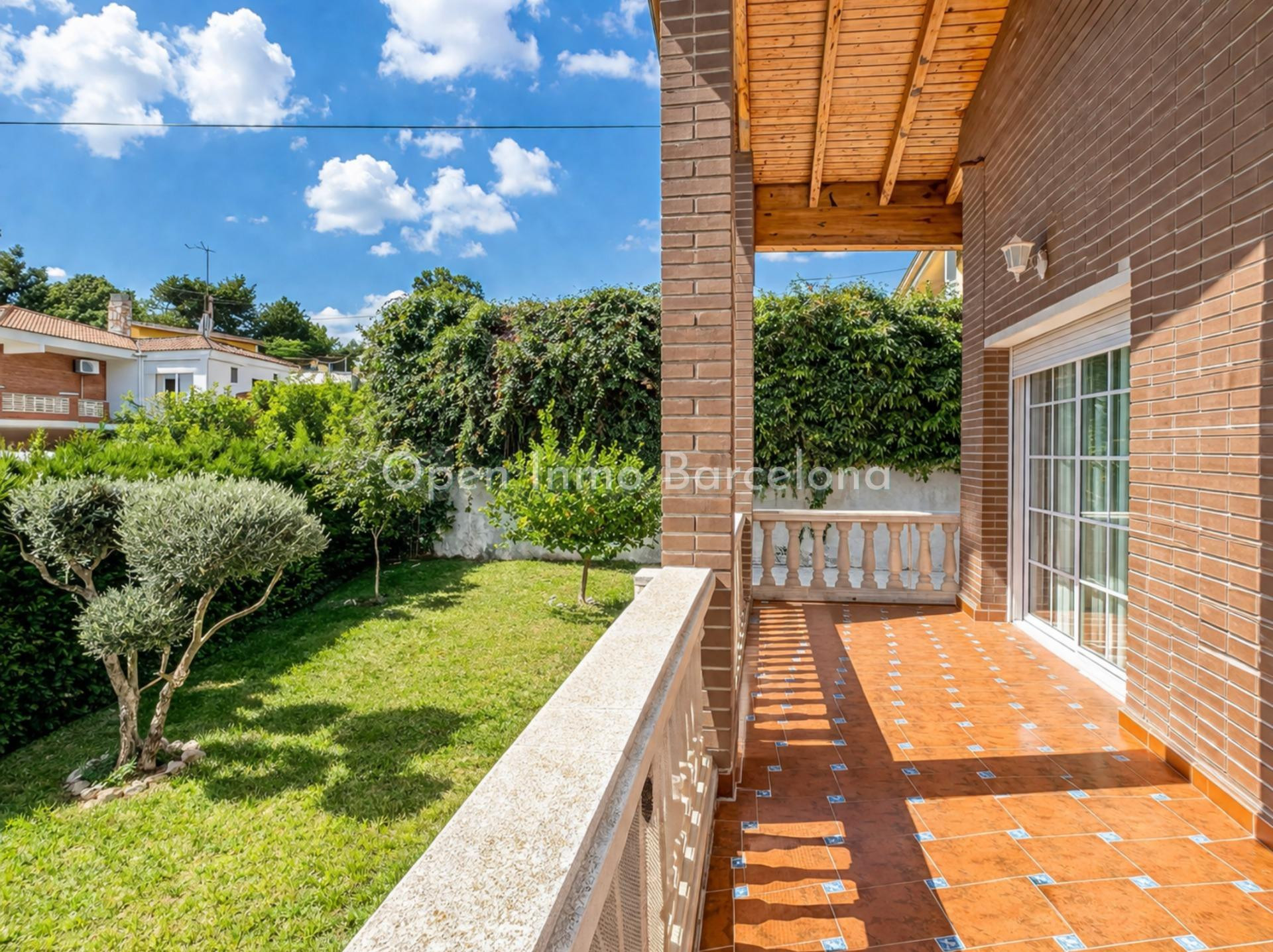 Casa 5 habitaciones 300m² en venta - Daltmar - foto 2