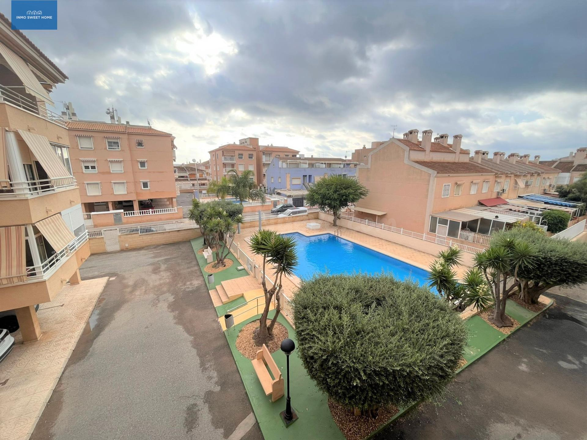 ALQUILER PARA DURACIÓN DETERMINADA DE APARTAMENTO EN SANTA POLA ZONA PLAYA LISA