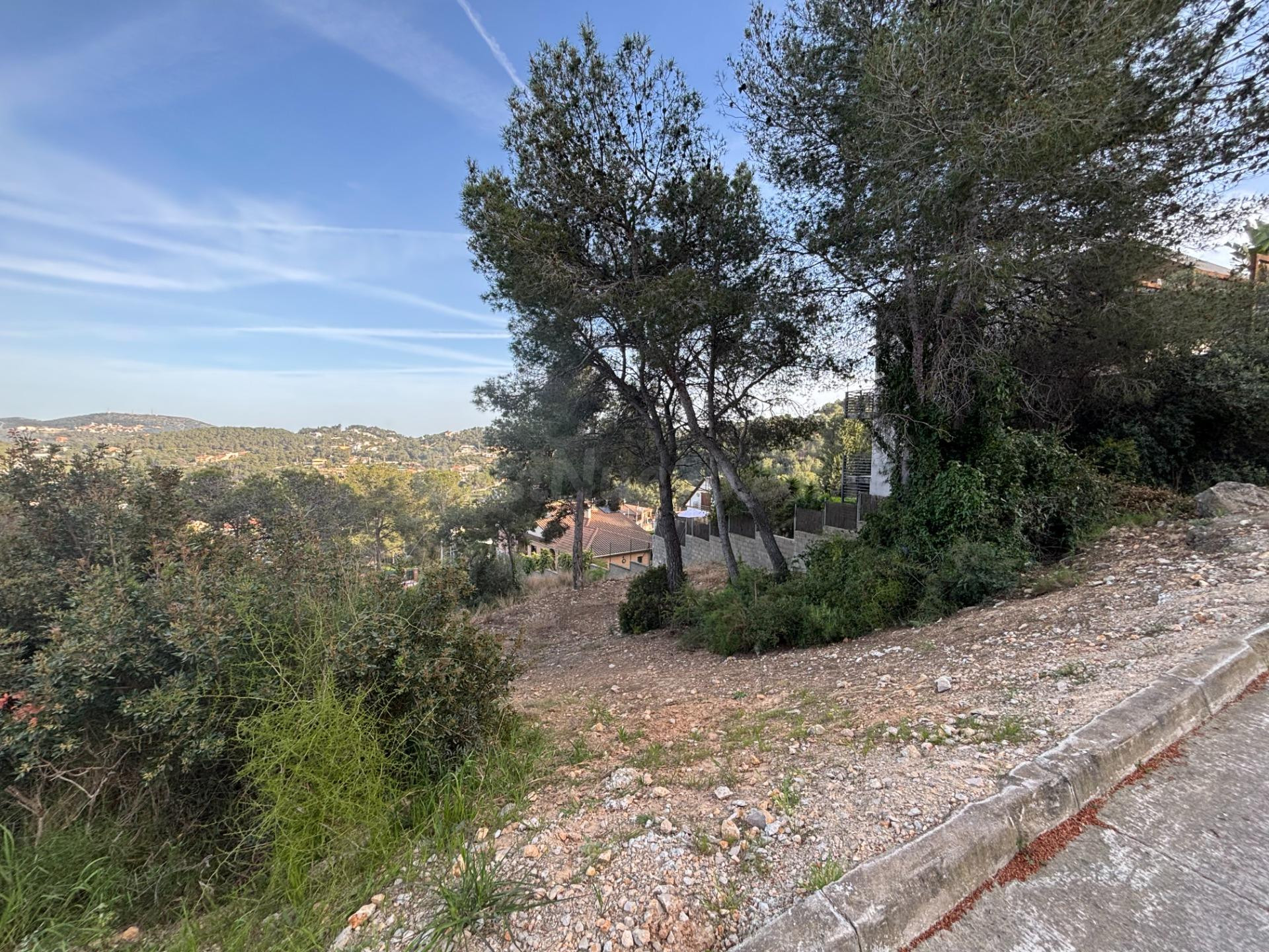 Terreno en venta en Las Palmeras, Canyelles