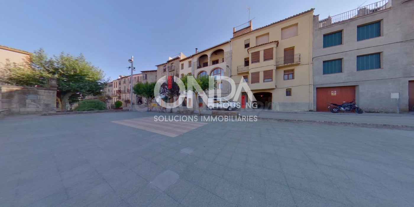 OPORTUNIDAD Edificio de 5 Plantas en Salàs del Pallars