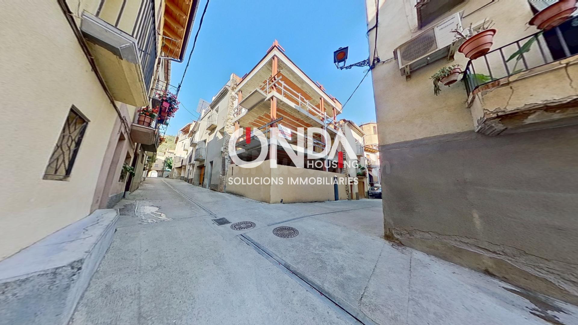 Edificio en venta en el corazón de Guardia de Noguera – Oportunidad única de inversión