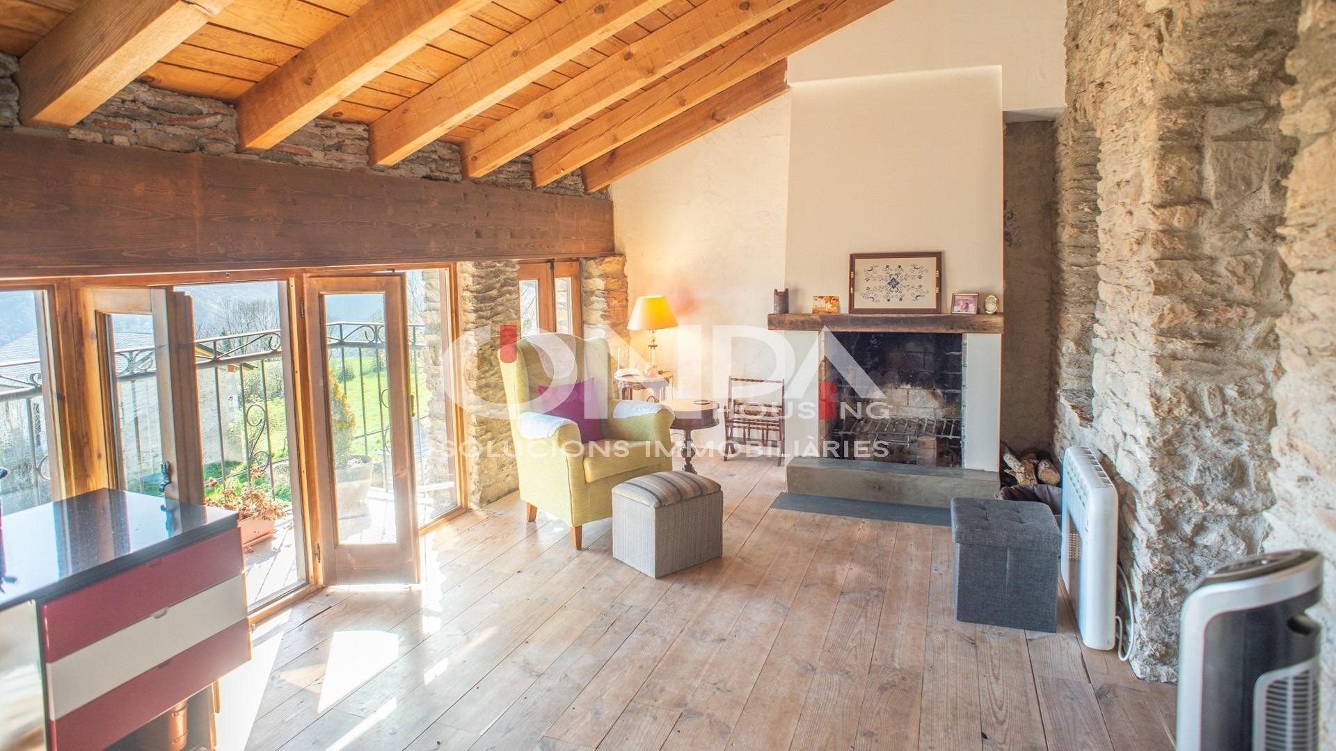 !Impresionante casa rústica con vistas, en el Pirineo! - foto 2