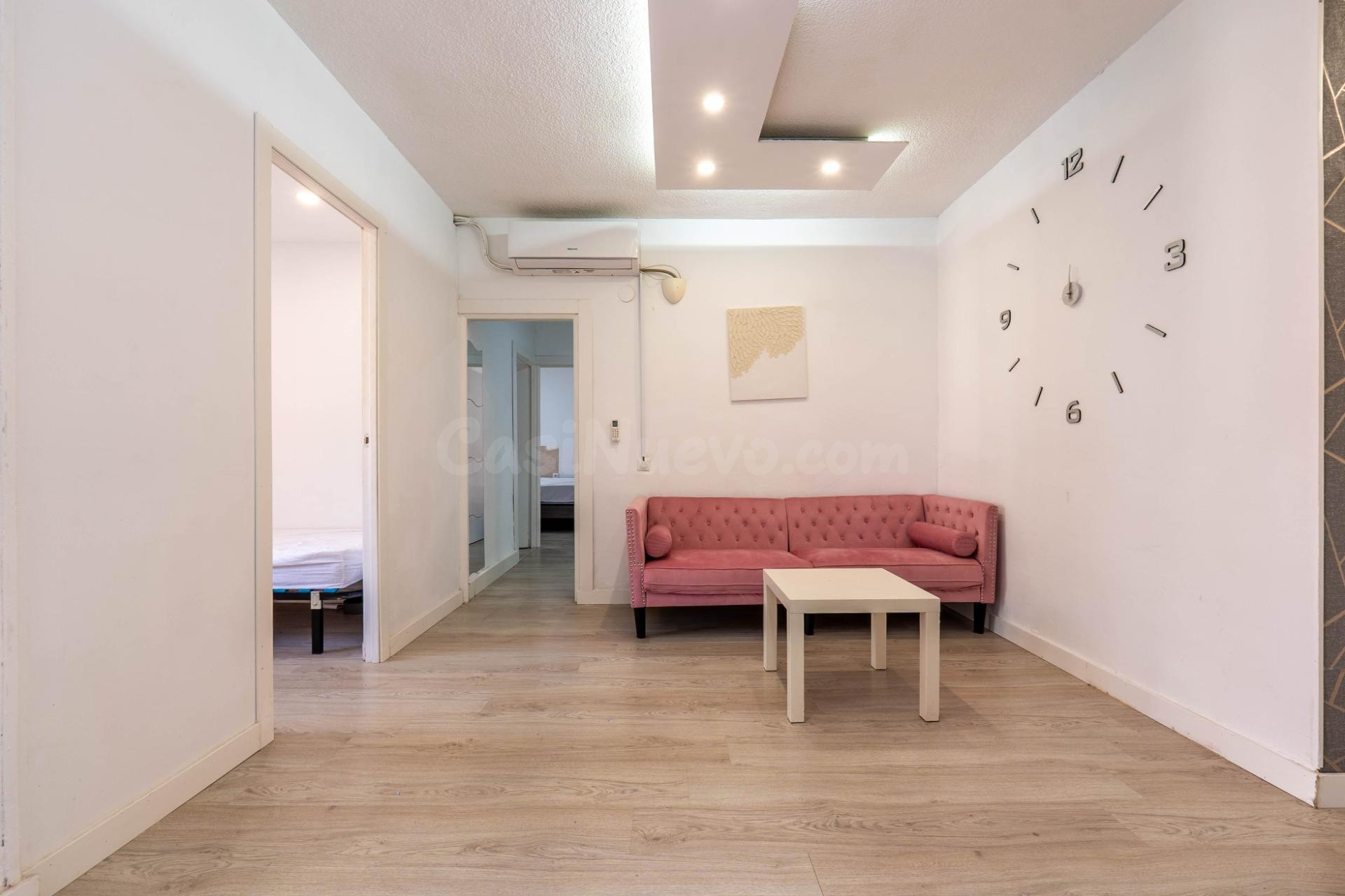 Piso de 5 dormitorios ideal para INVERSORES junto a edificio Junta Andalucía de Almanjáyar
