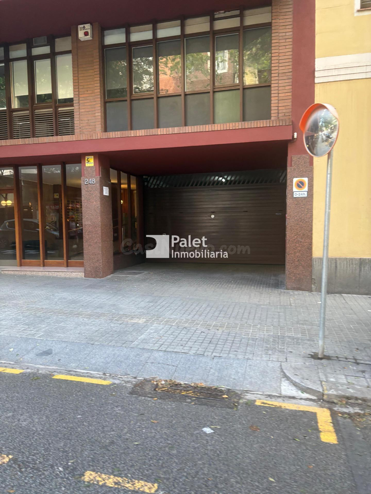 Plaza de Aparcamiento en Alquiler - Zona Céntrica