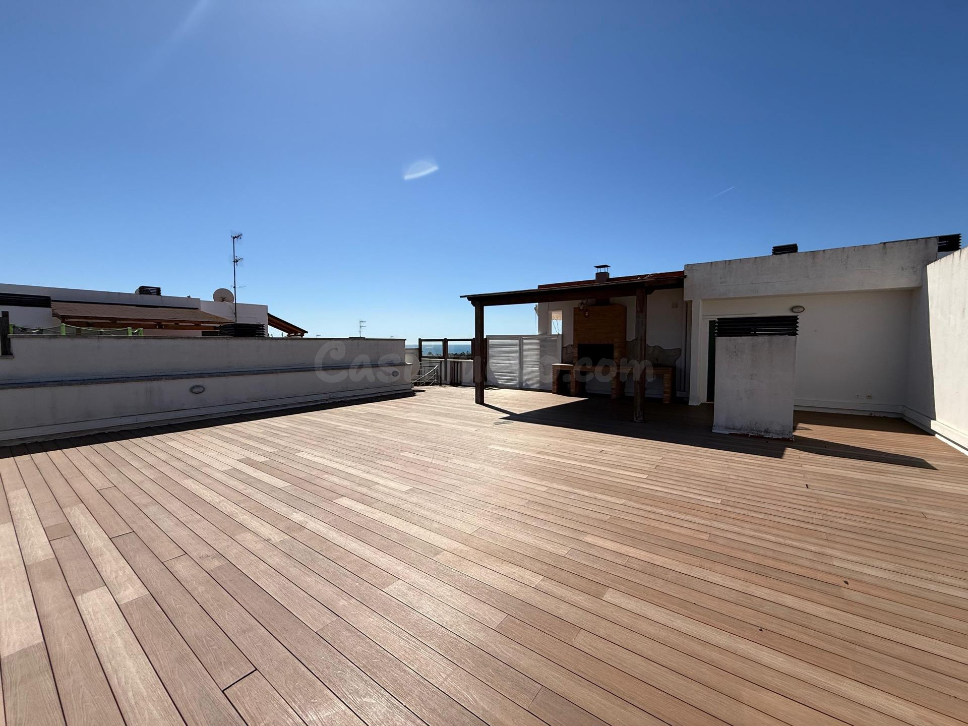 Ático de 160 metros con 130 metros de terraza