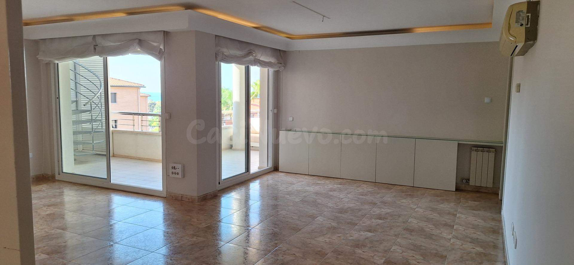 Ático de 160 metros con 130 metros de terraza - foto 4