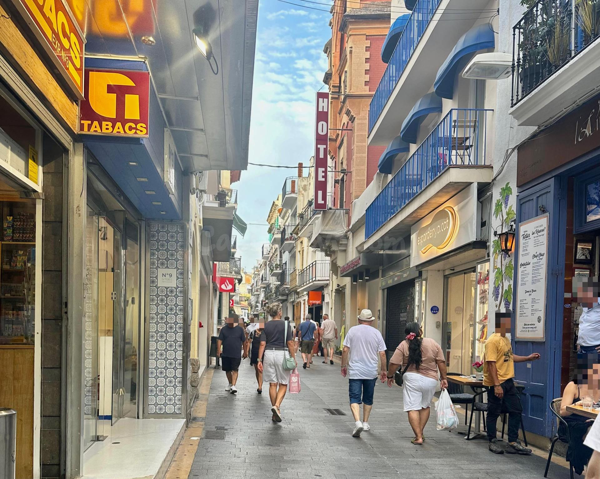 Local comercial con Disponibilidad Inmediata en Calle Jesús · Centro de Sitges