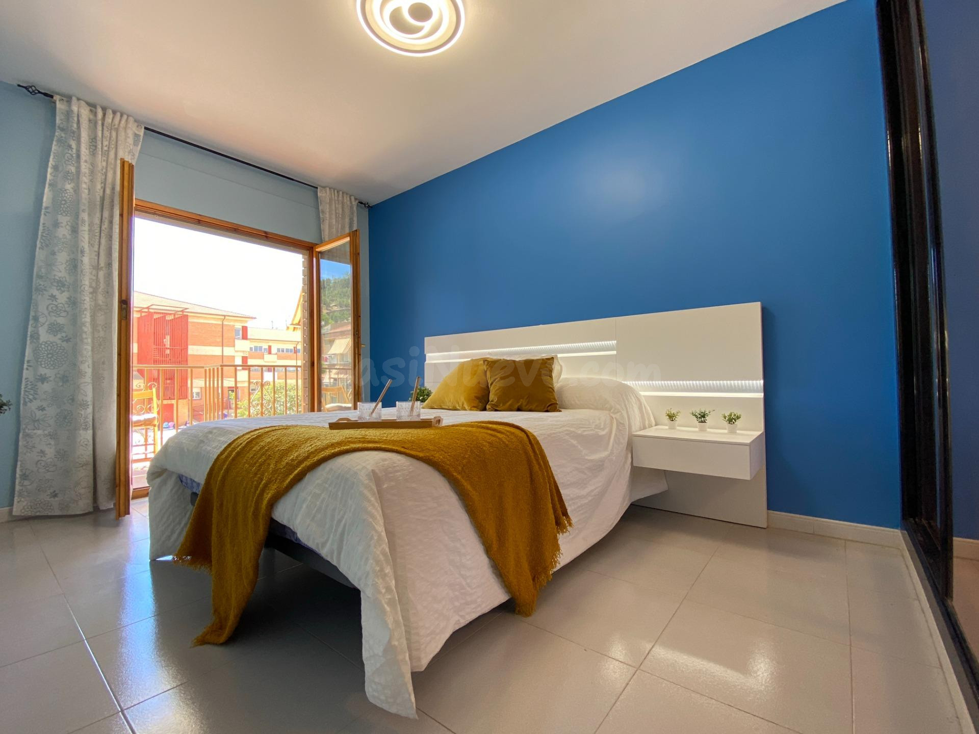 ESTUPENDO PISO DE 3 DORMITORIOS CON TERRAZA