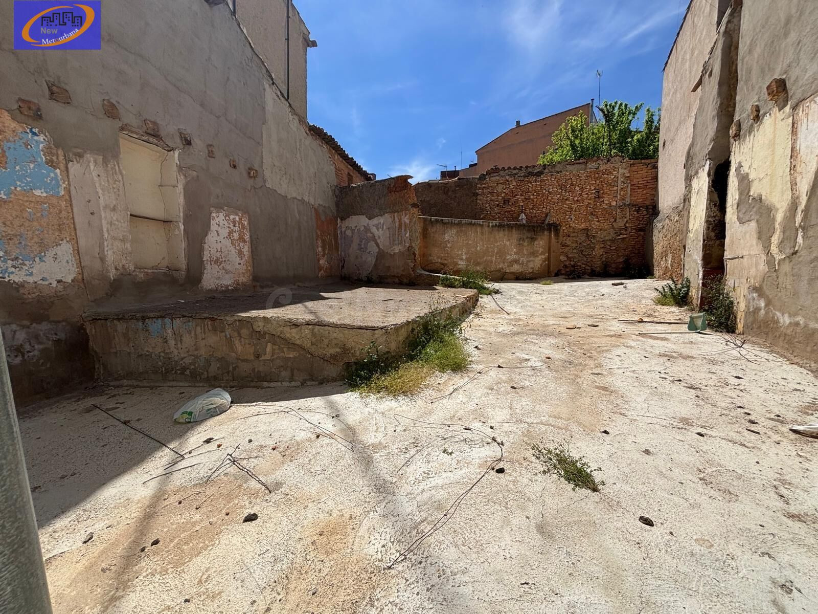 Solar Urbano de 99 m2 en Calle Miliciano Sáez – ¡Ideal Autopromoción!