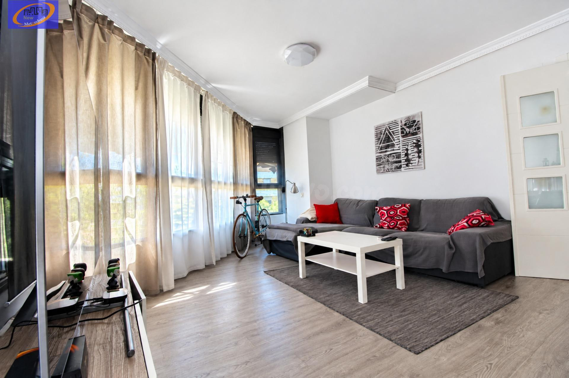 PISO EN VALENCIA PARA ENTRAR A VIVIR CON GARAJE Y TRASTERO INCLUIDO