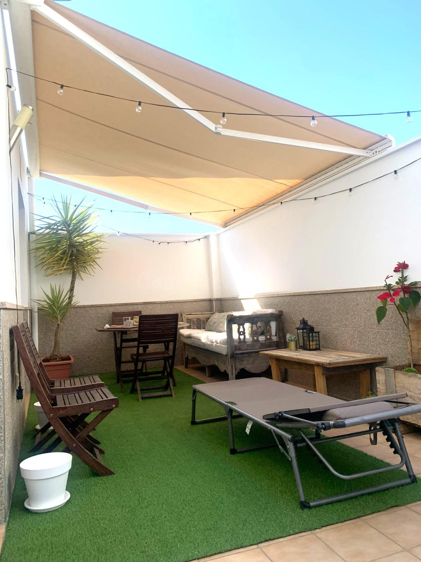 UNIFAMILIAR DE  DISEÑO EN VILLANUEVA DE LA SERENA