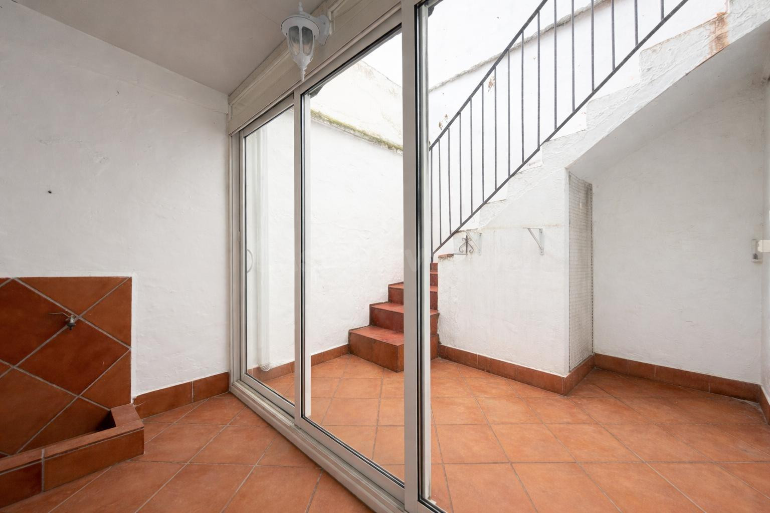 VENTA DE MEDIA CASA EN DON BENITO