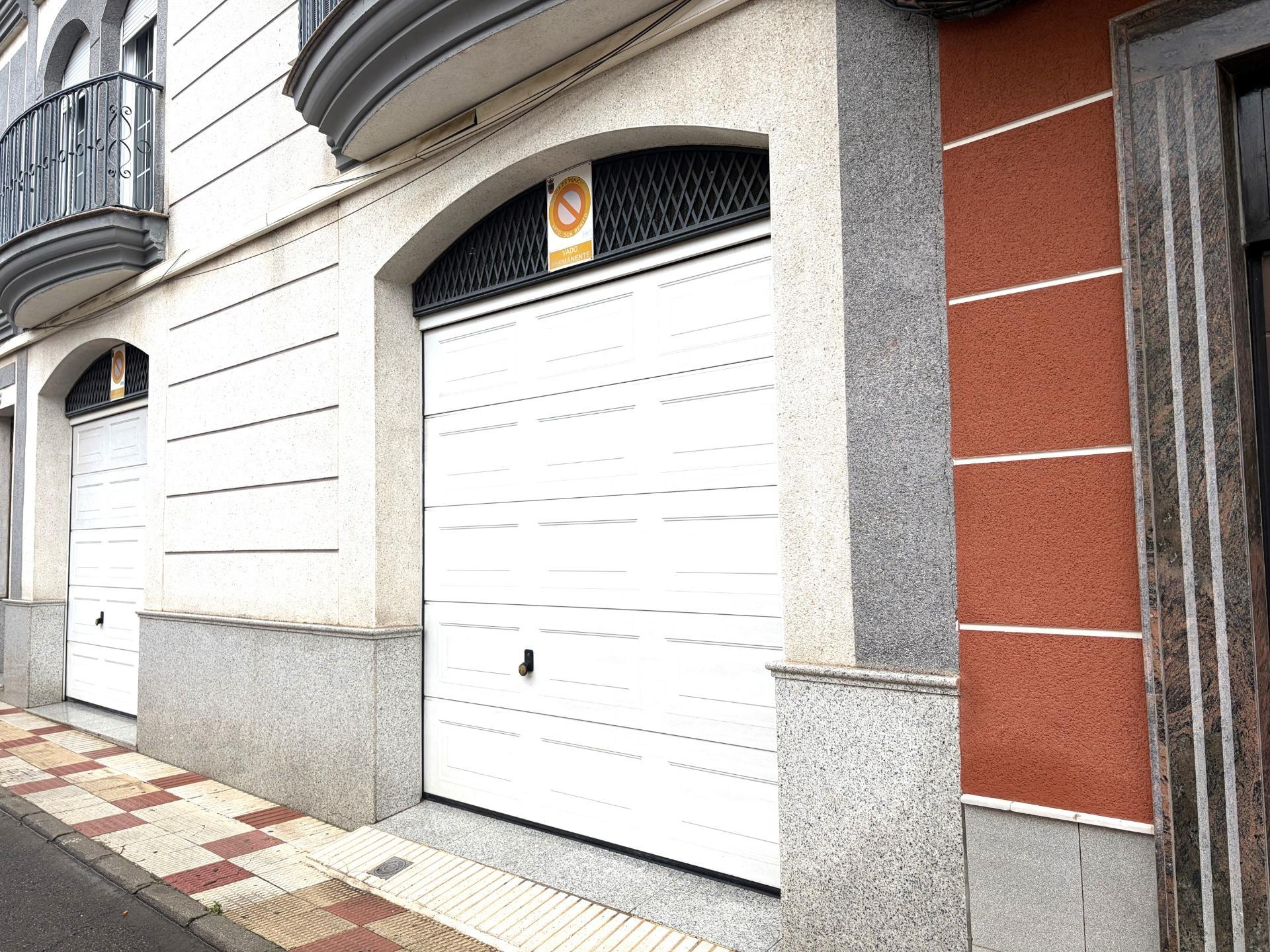 GARAJE CERRADO EN  VENTA EN DON BENITO