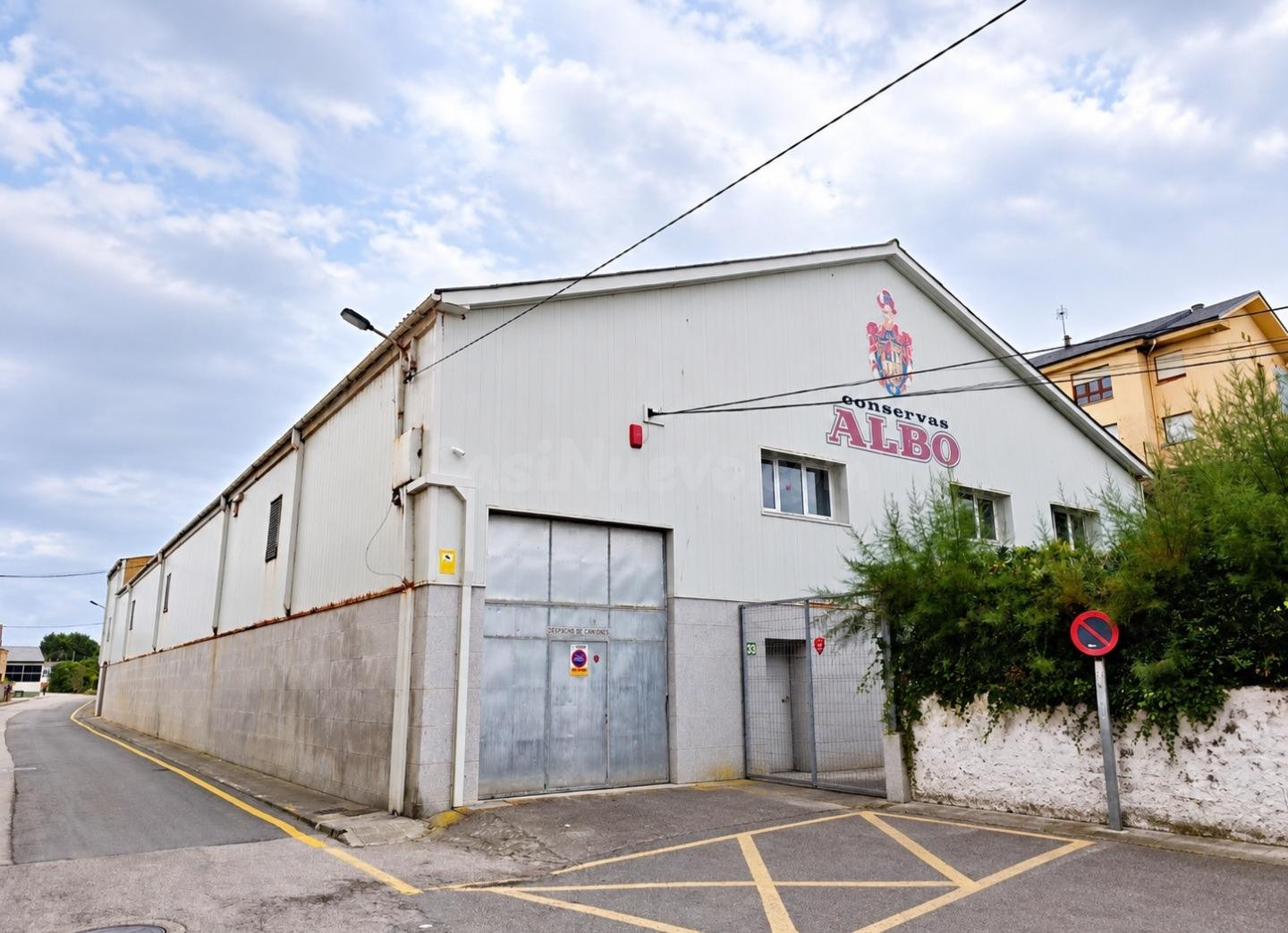 ANTIGUA FÁBRICA DE CONSERVAS ALBO EN TAPIA DE CASARIEGO | 2.560 m2 CONSTRUIDOS